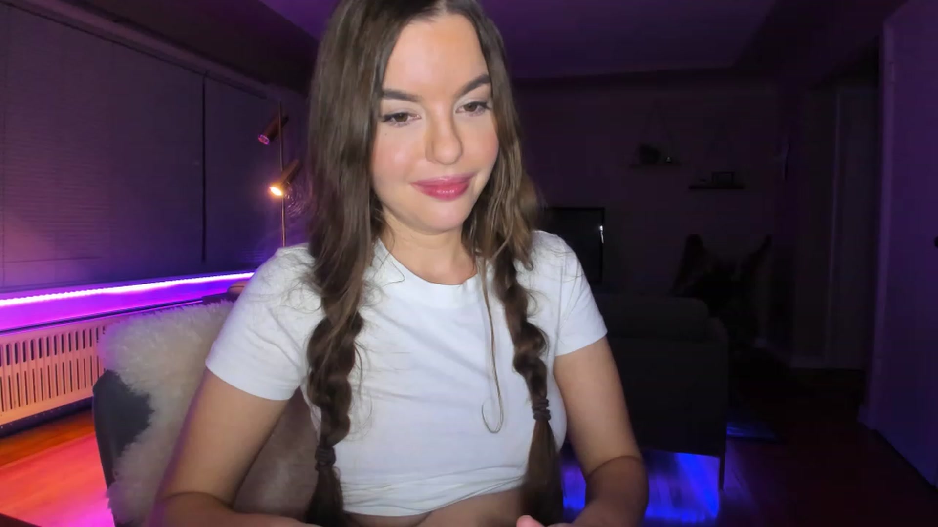 Gallery image thumbnail from KateNova's myfreecams stream on, 03/01/2023, 06:24 image 7 of 20