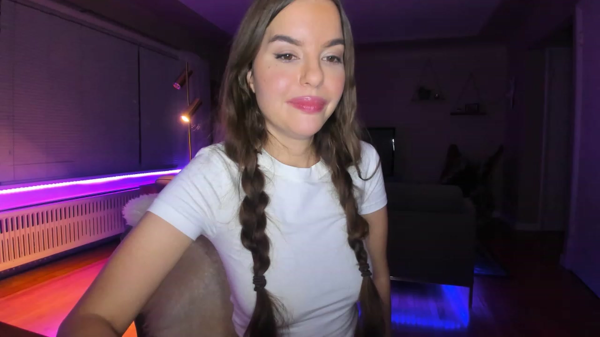 Gallery image thumbnail from KateNova's myfreecams stream on, 03/01/2023, 06:24 image 2 of 20