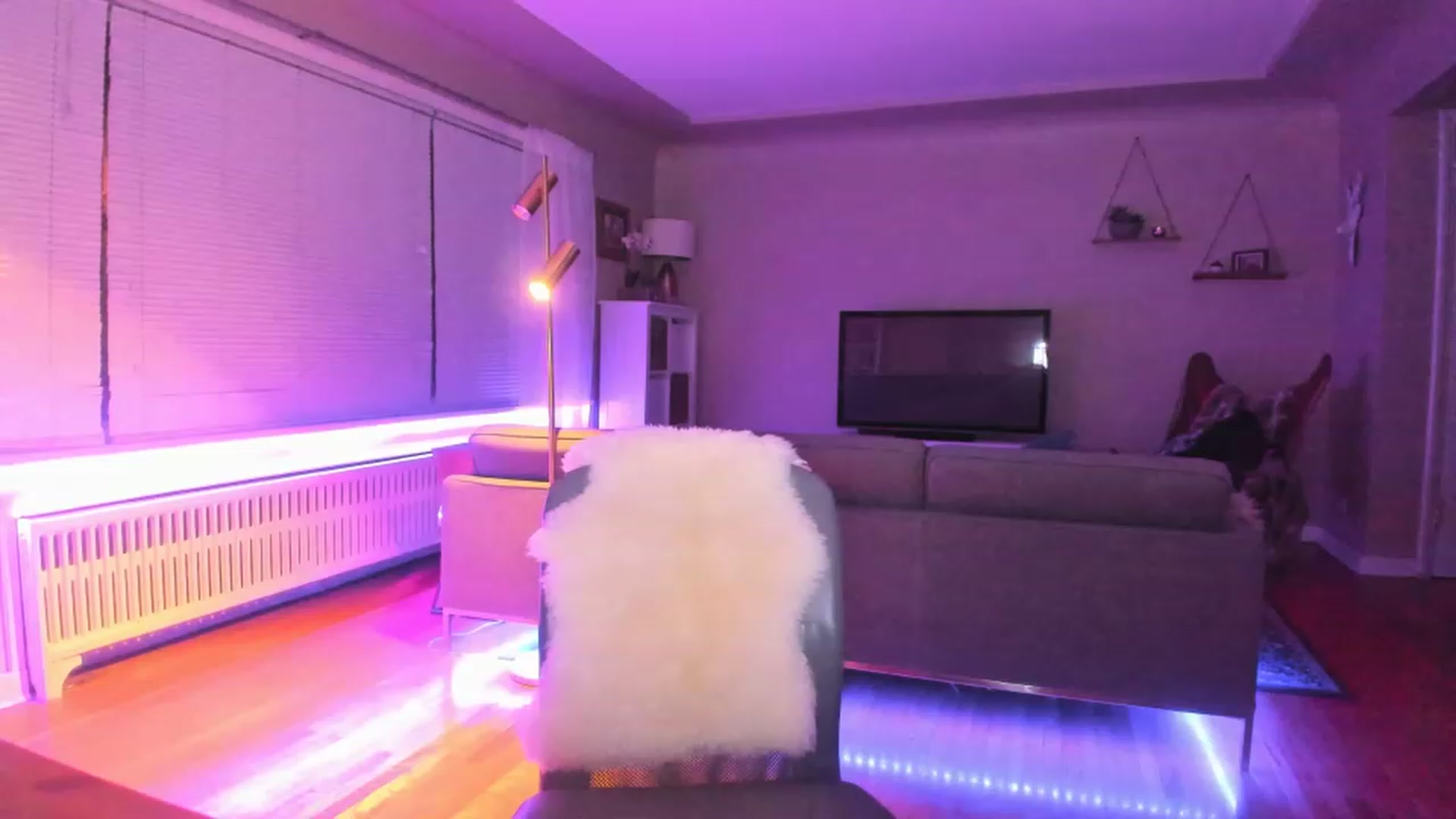 Gallery image thumbnail from KateNova's myfreecams stream on, 03/01/2023, 06:24 image 20 of 20