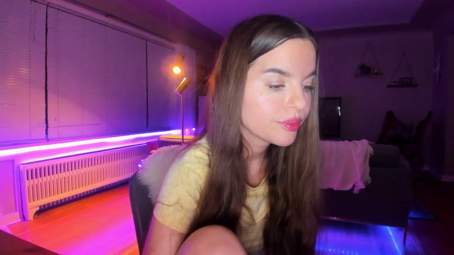 Gallery image thumbnail from KateNova's myfreecams stream on, 03/08/2023, 05:45 image 20 of 20