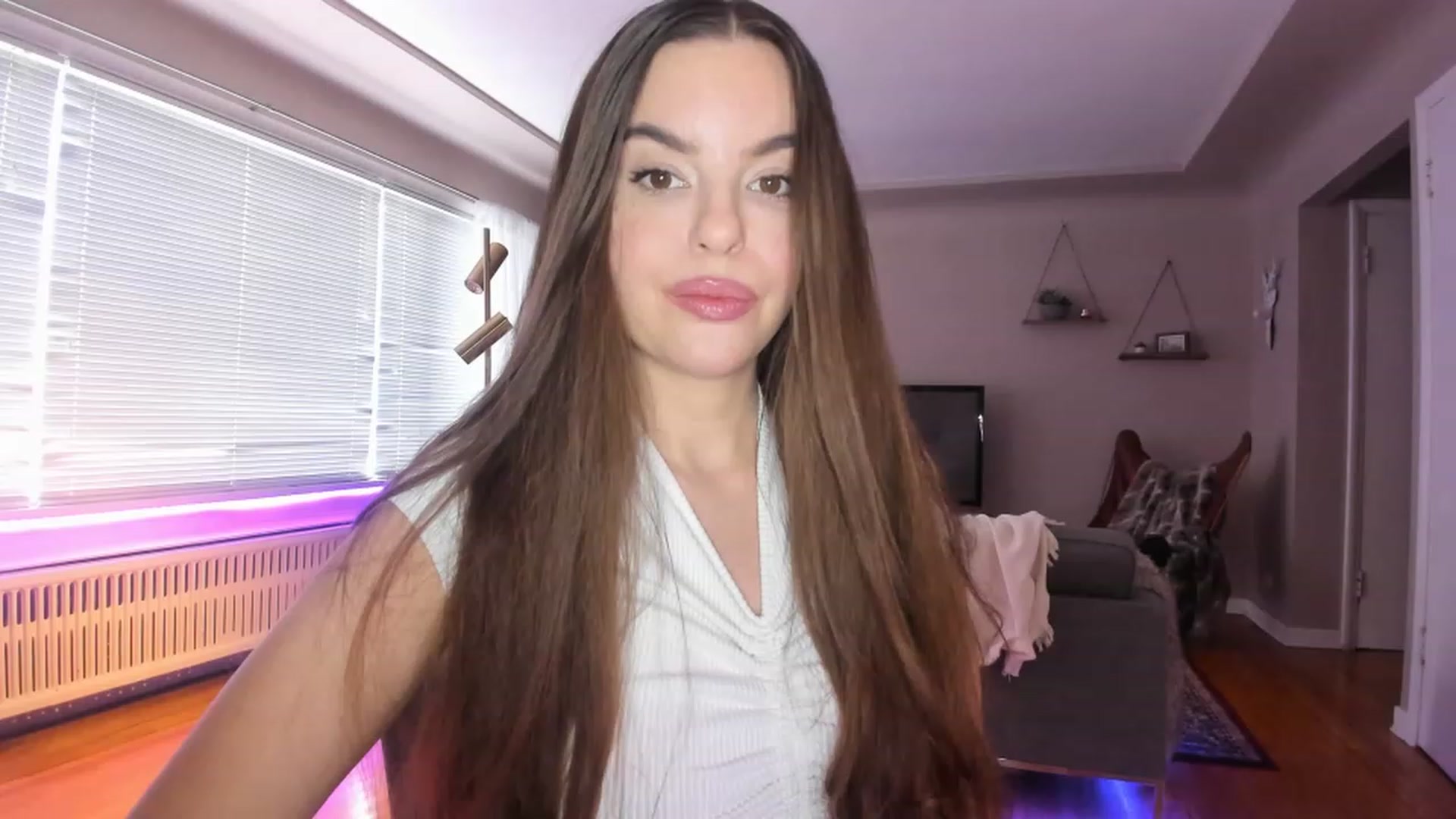 Gallery image thumbnail from KateNova's myfreecams stream on, 03/12/2023, 24:09 image 1 of 20