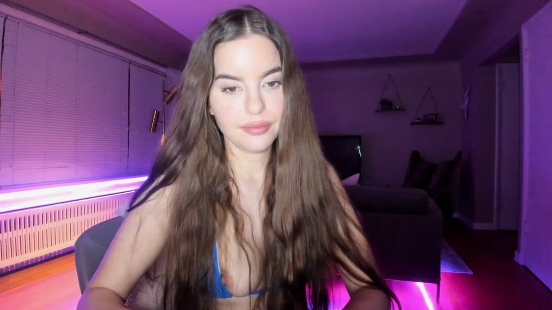 Gallery image thumbnail from KateNova's myfreecams stream on, 03/24/2023, 06:37 image 13 of 20
