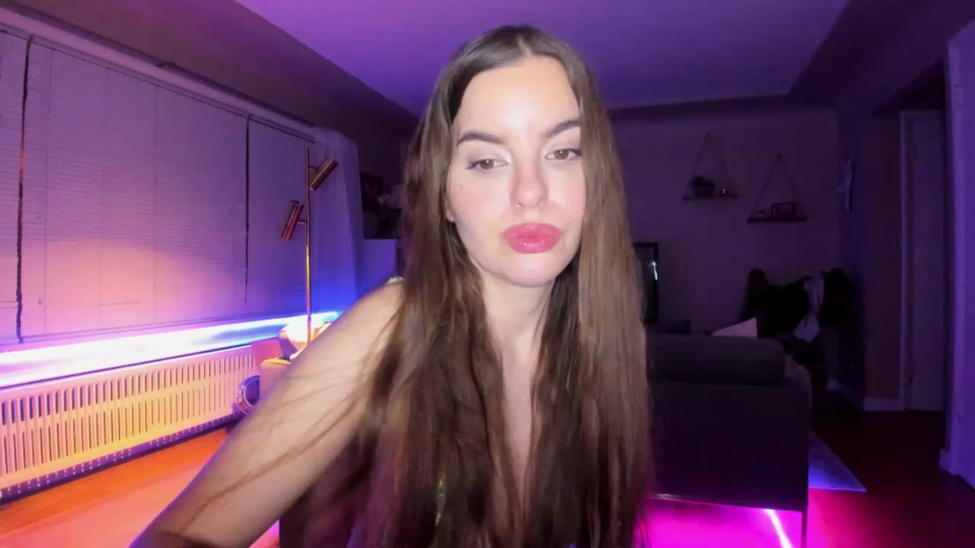 Gallery image thumbnail from KateNova's myfreecams stream on, 03/29/2023, 06:10 image 14 of 20