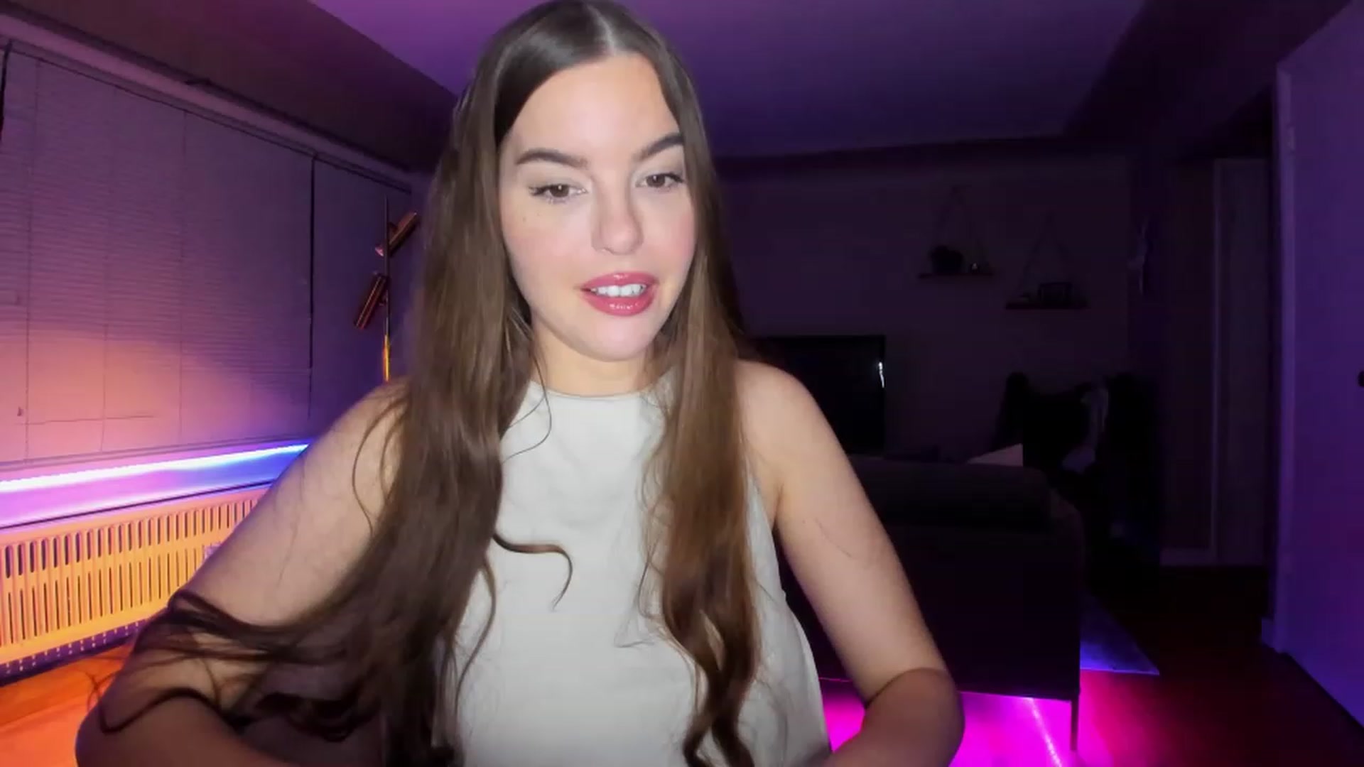 Gallery image thumbnail from KateNova's myfreecams stream on, 04/01/2023, 03:45 image 7 of 20