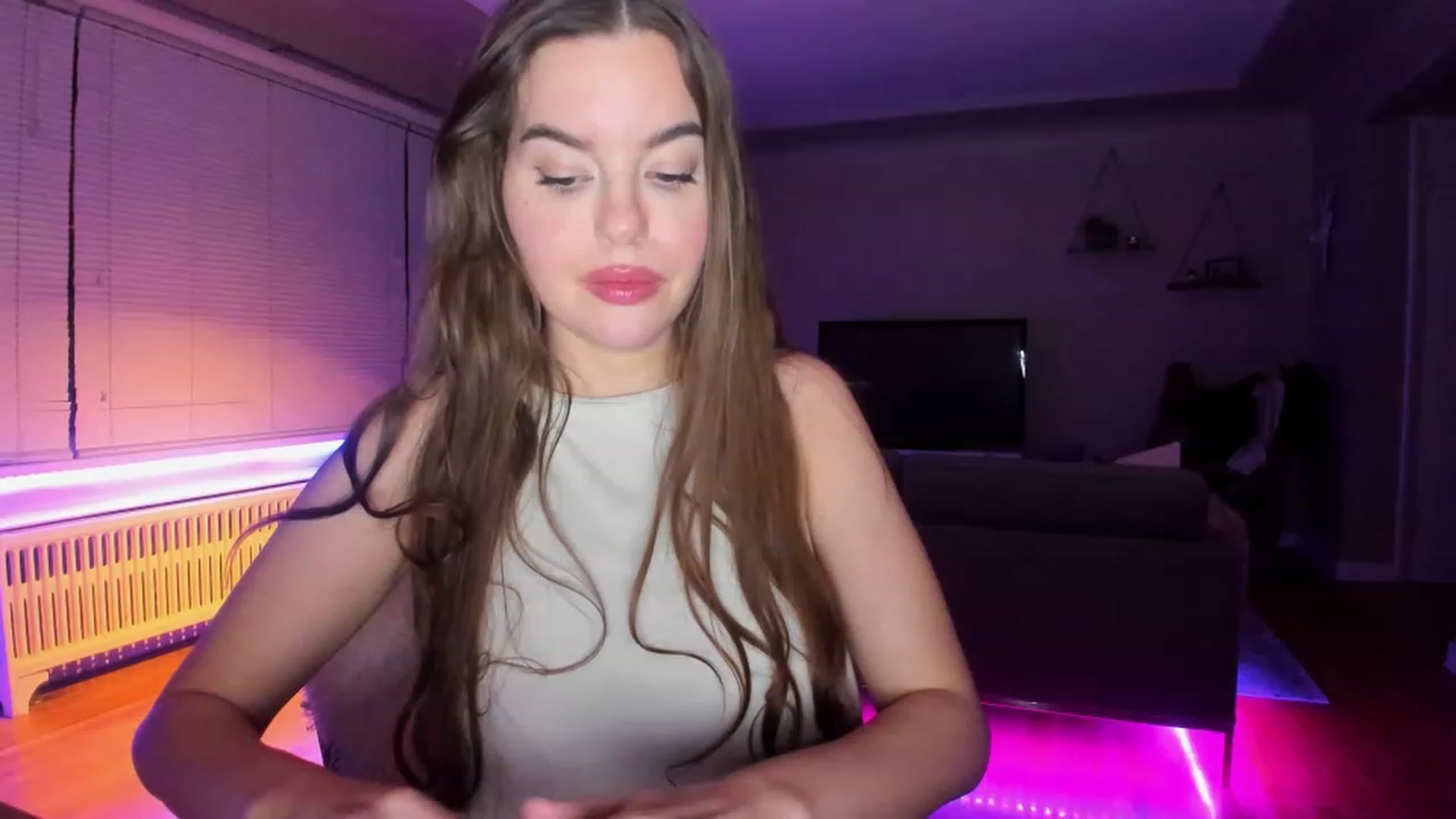 Gallery image thumbnail from KateNova's myfreecams stream on, 04/01/2023, 06:55 image 10 of 20
