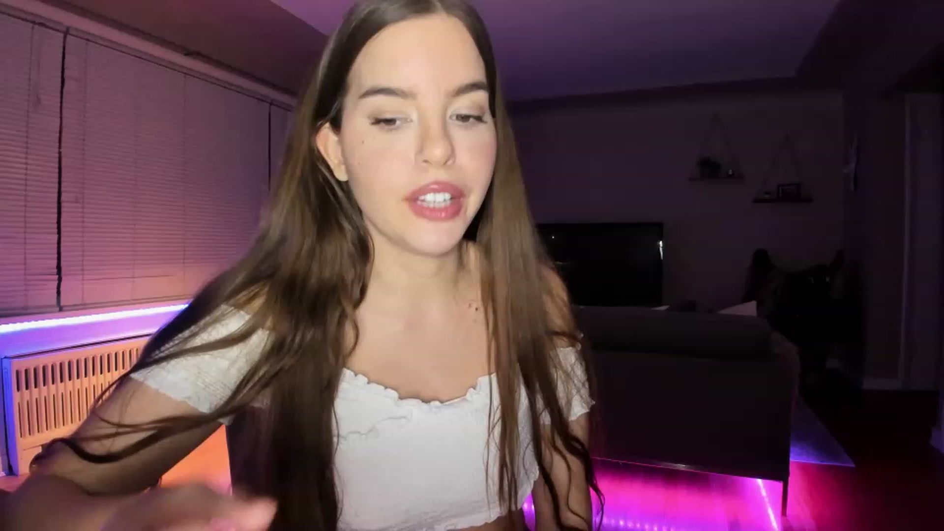 Gallery image thumbnail from KateNova's myfreecams stream on, 04/07/2023, 04:37 image 19 of 20