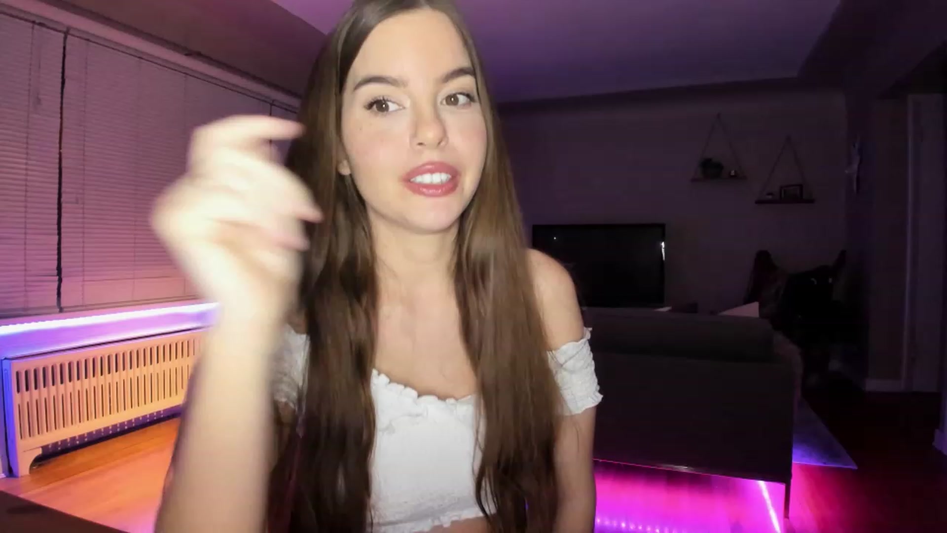 Gallery image thumbnail from KateNova's myfreecams stream on, 04/07/2023, 04:37 image 6 of 20