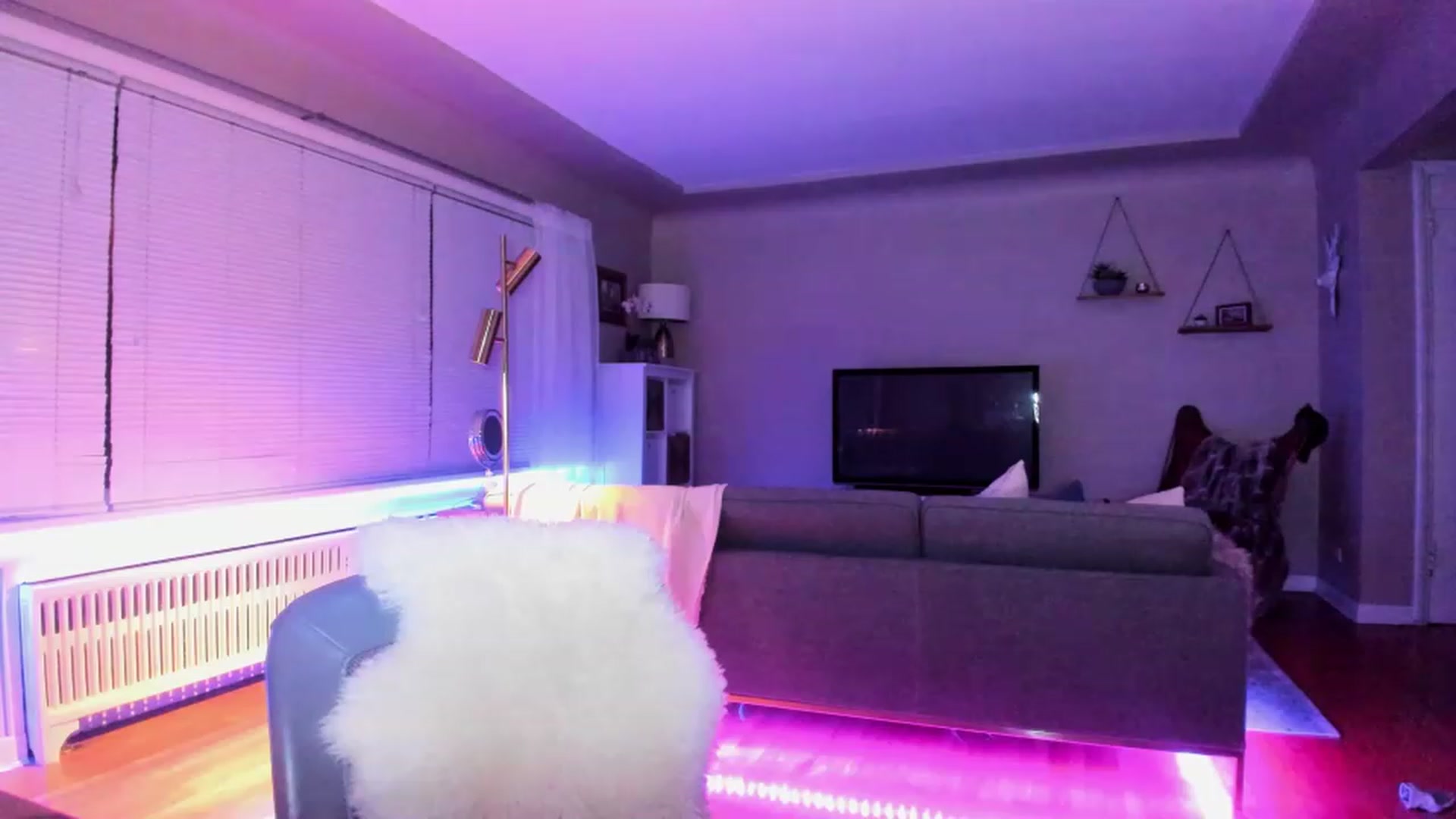 Gallery image thumbnail from KateNova's myfreecams stream on, 04/14/2023, 06:36 image 20 of 20