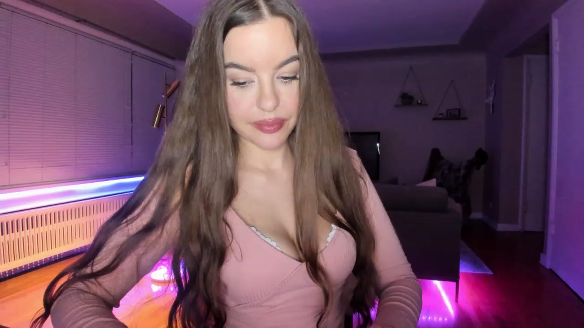 Gallery image thumbnail from KateNova's myfreecams stream on, 04/16/2023, 04:07 image 3 of 20