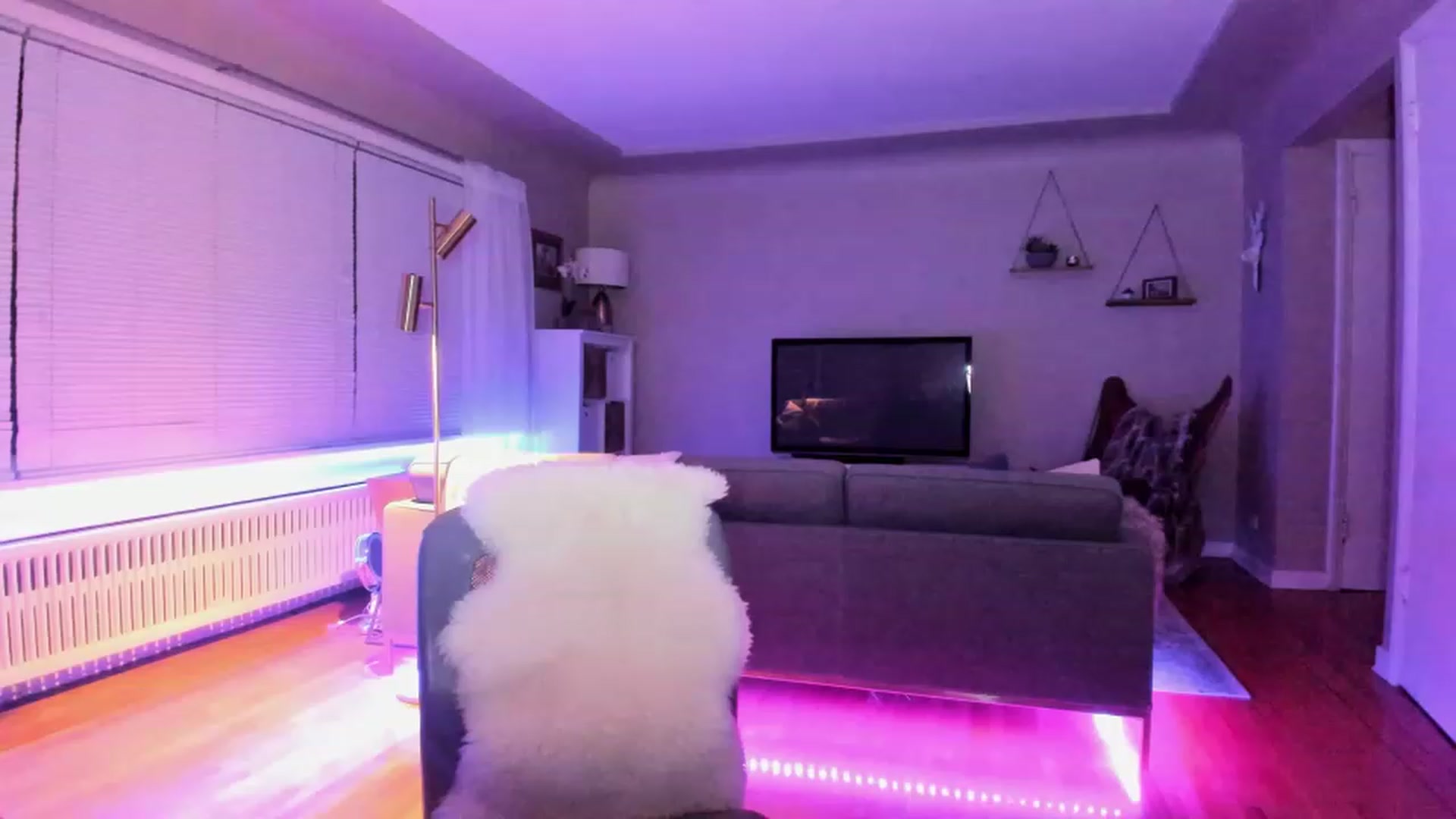 Gallery image thumbnail from KateNova's myfreecams stream on, 04/25/2023, 06:11 image 20 of 20