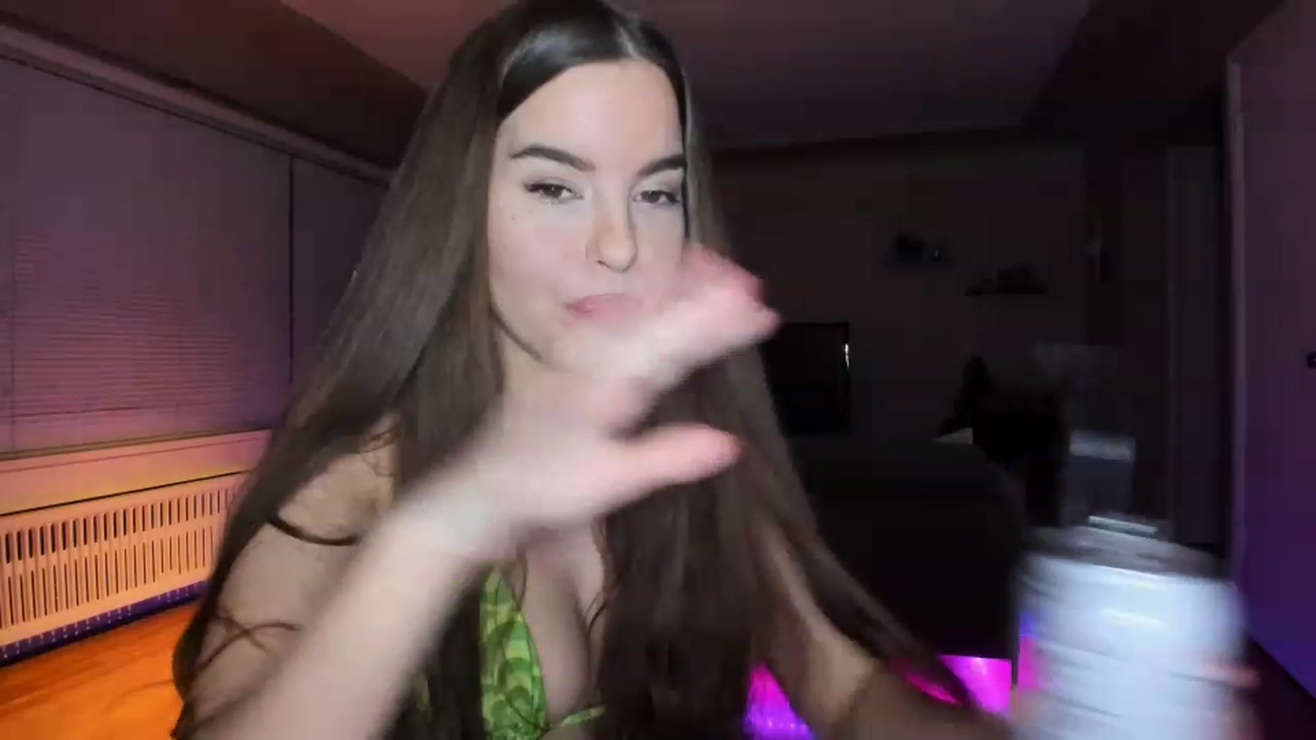Gallery image thumbnail from KateNova's myfreecams stream on, 04/28/2023, 06:21 image 2 of 20