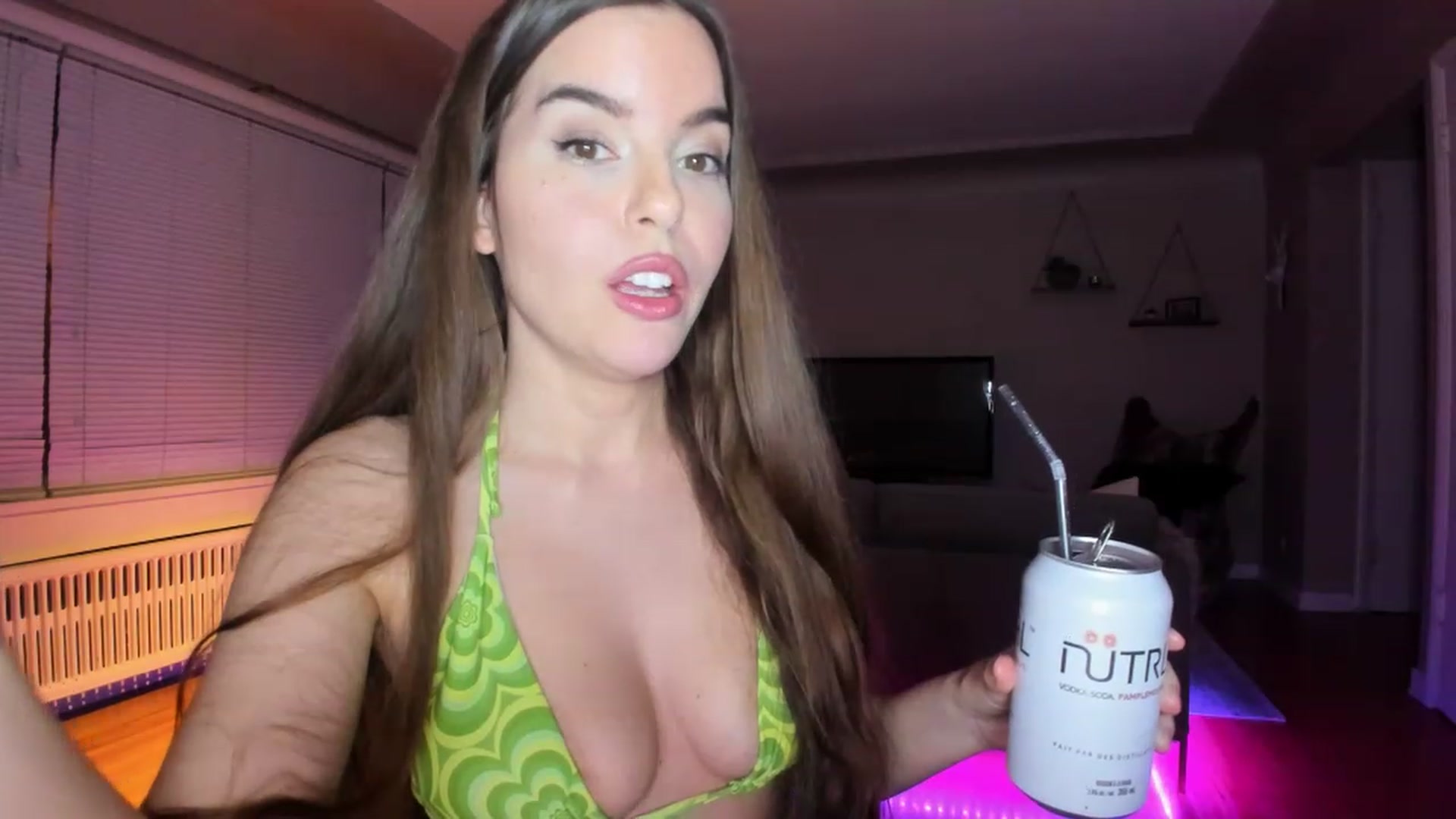 Gallery image thumbnail from KateNova's myfreecams stream on, 04/28/2023, 06:21 image 16 of 20