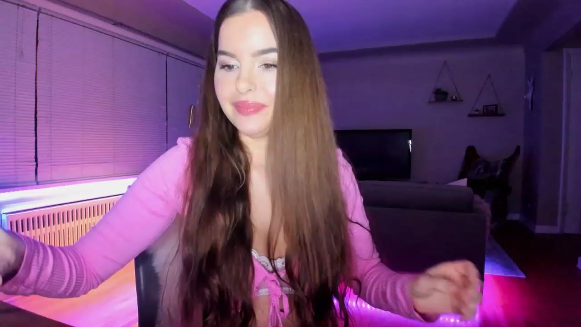 Gallery image thumbnail from KateNova's myfreecams stream on, 04/29/2023, 06:00 image 11 of 20