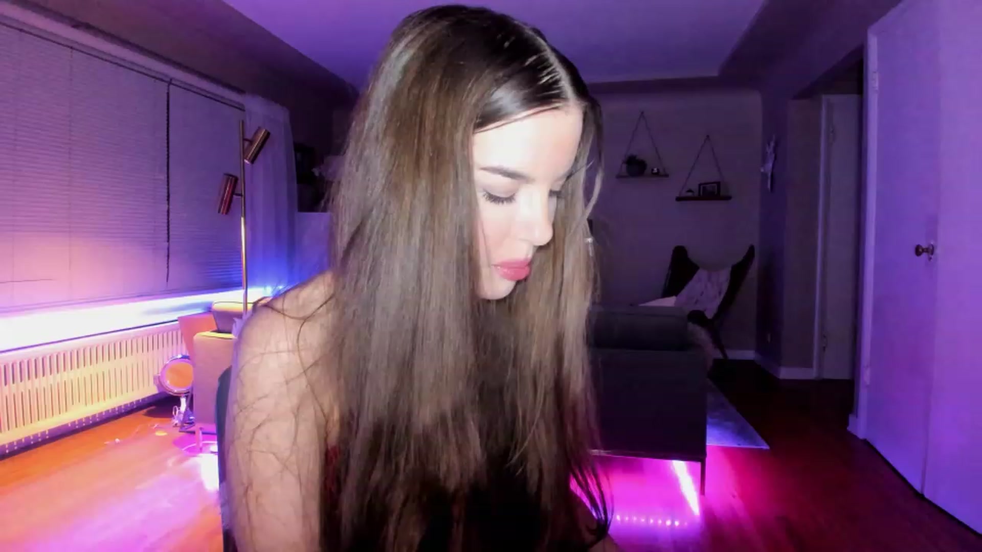 Gallery image thumbnail from KateNova's myfreecams stream on, 05/26/2023, 05:15 image 16 of 20