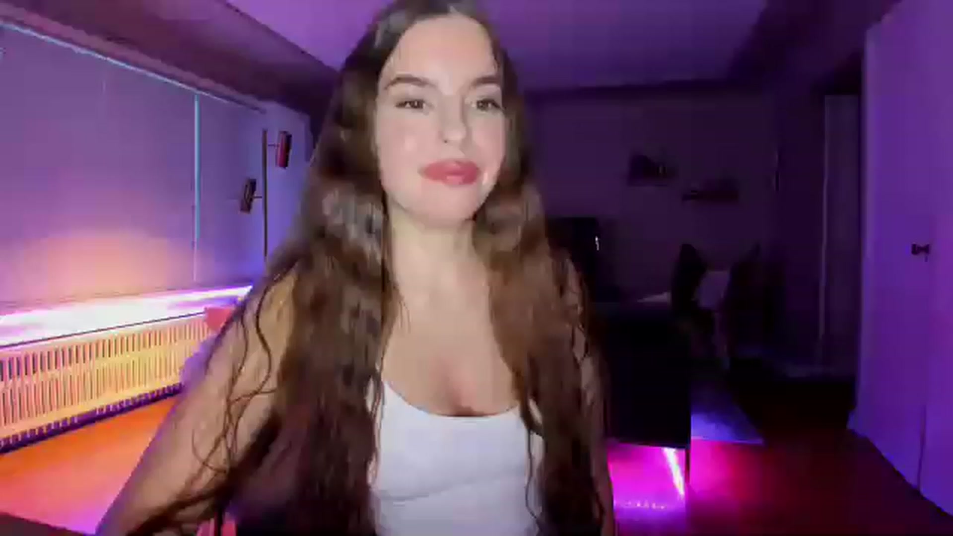 Gallery image thumbnail from KateNova's myfreecams stream on, 06/21/2023, 04:47 image 1 of 20