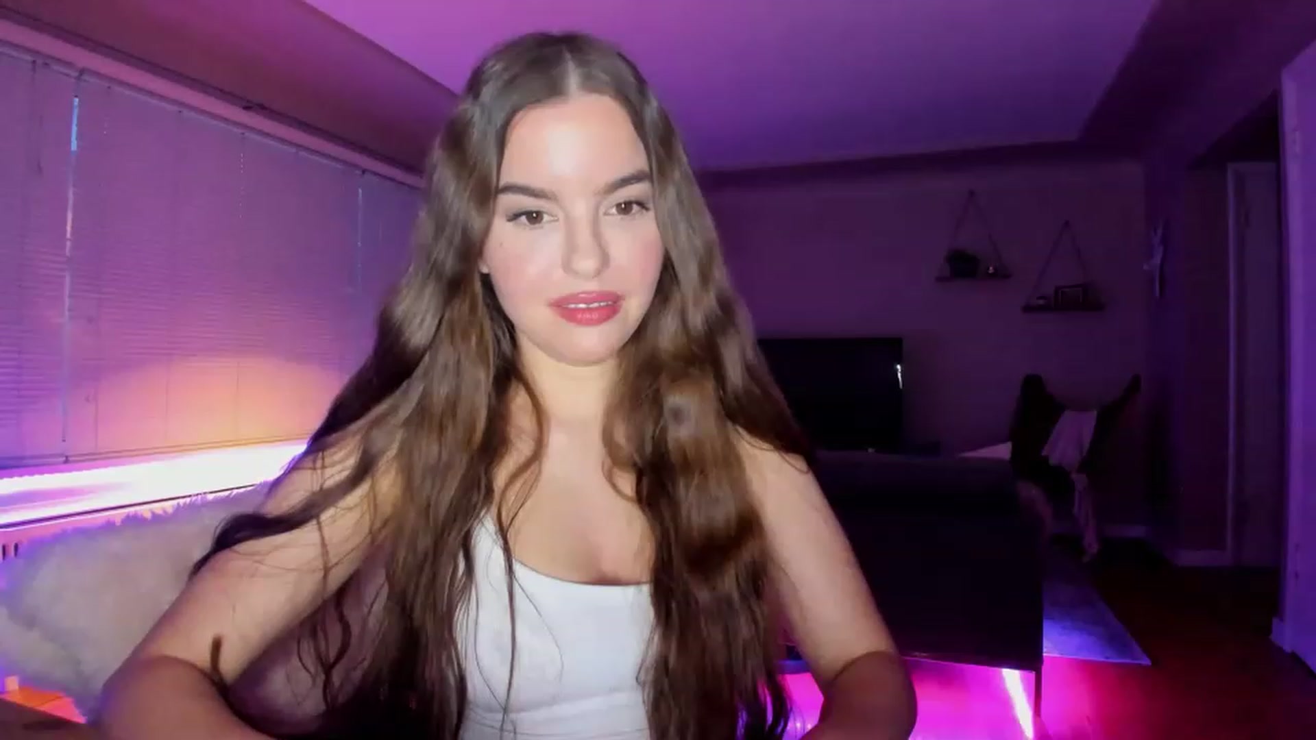 Gallery image thumbnail from KateNova's myfreecams stream on, 06/21/2023, 04:47 image 11 of 20