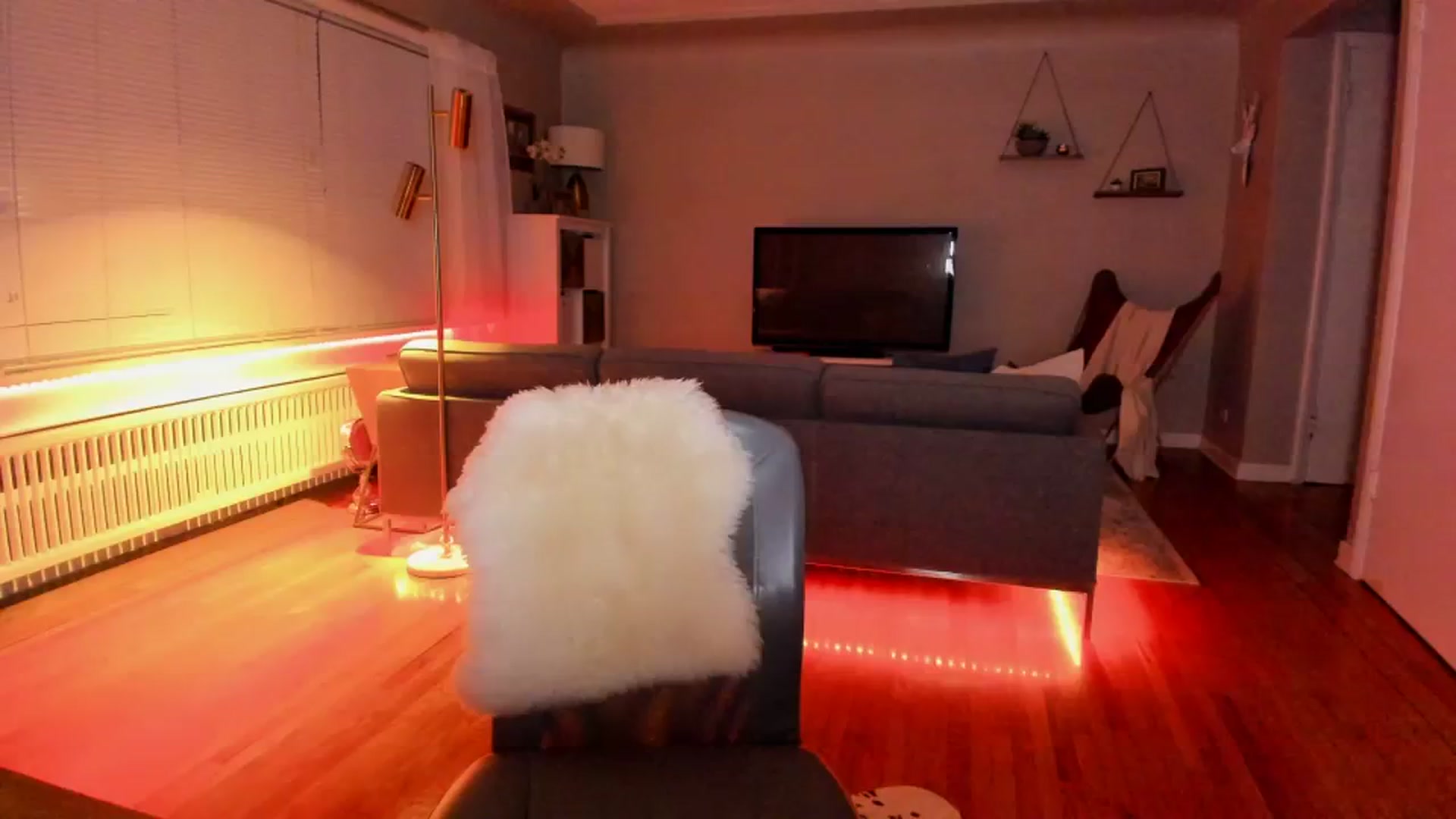Gallery image thumbnail from KateNova's myfreecams stream on, 08/11/2023, 06:47 image 20 of 20