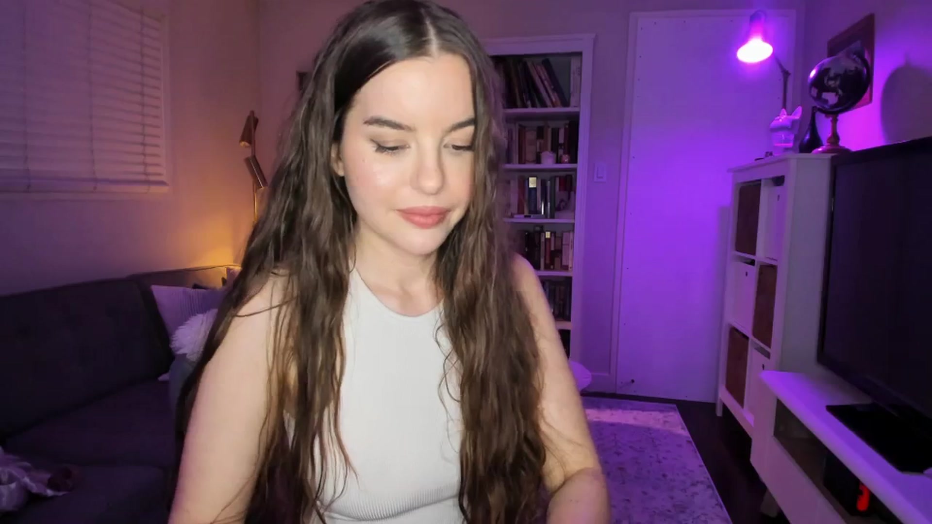 Gallery image thumbnail from KateNova's myfreecams stream on, 11/09/2023, 21:10 image 13 of 20