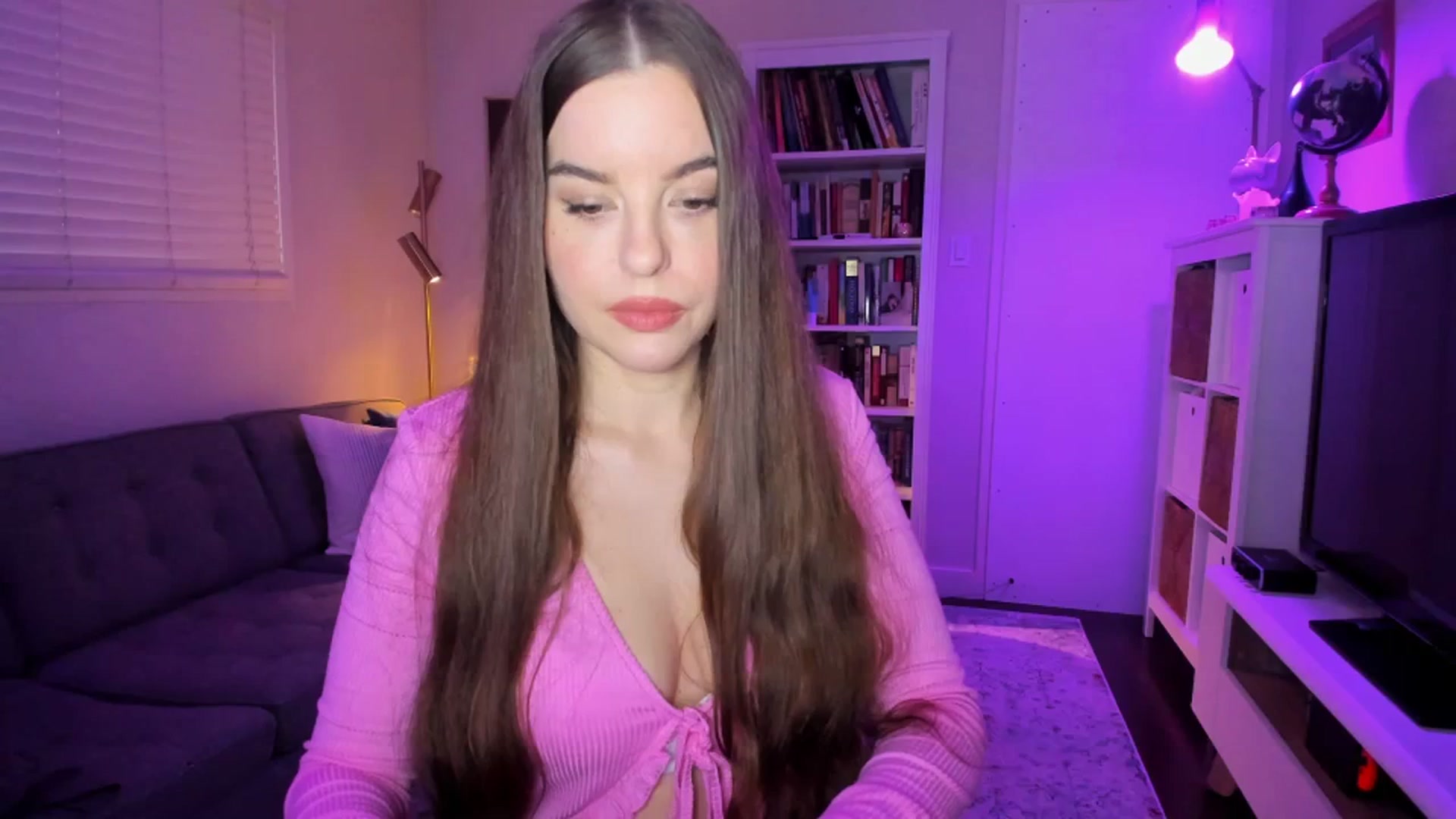 Gallery image thumbnail from KateNova's myfreecams stream on, 11/27/2023, 22:45 image 13 of 20