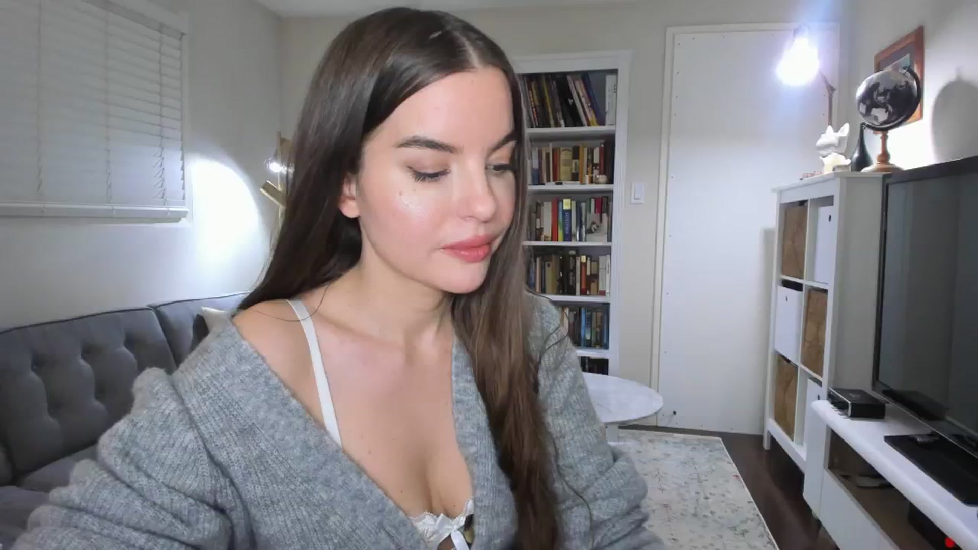 Gallery image thumbnail from KateNova's myfreecams stream on, 11/30/2023, 23:28 image 4 of 20