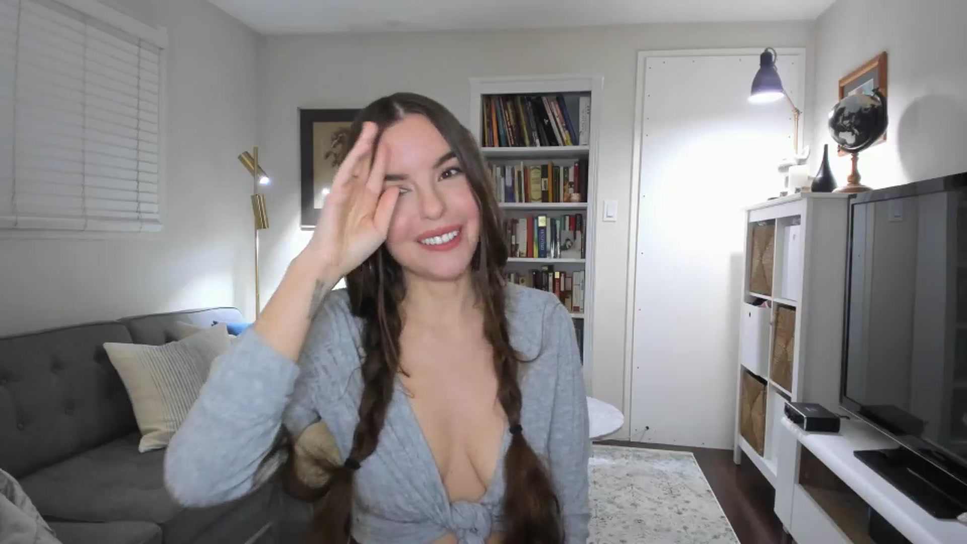 Gallery image thumbnail from KateNova's myfreecams stream on, 12/07/2023, 23:17 image 5 of 20