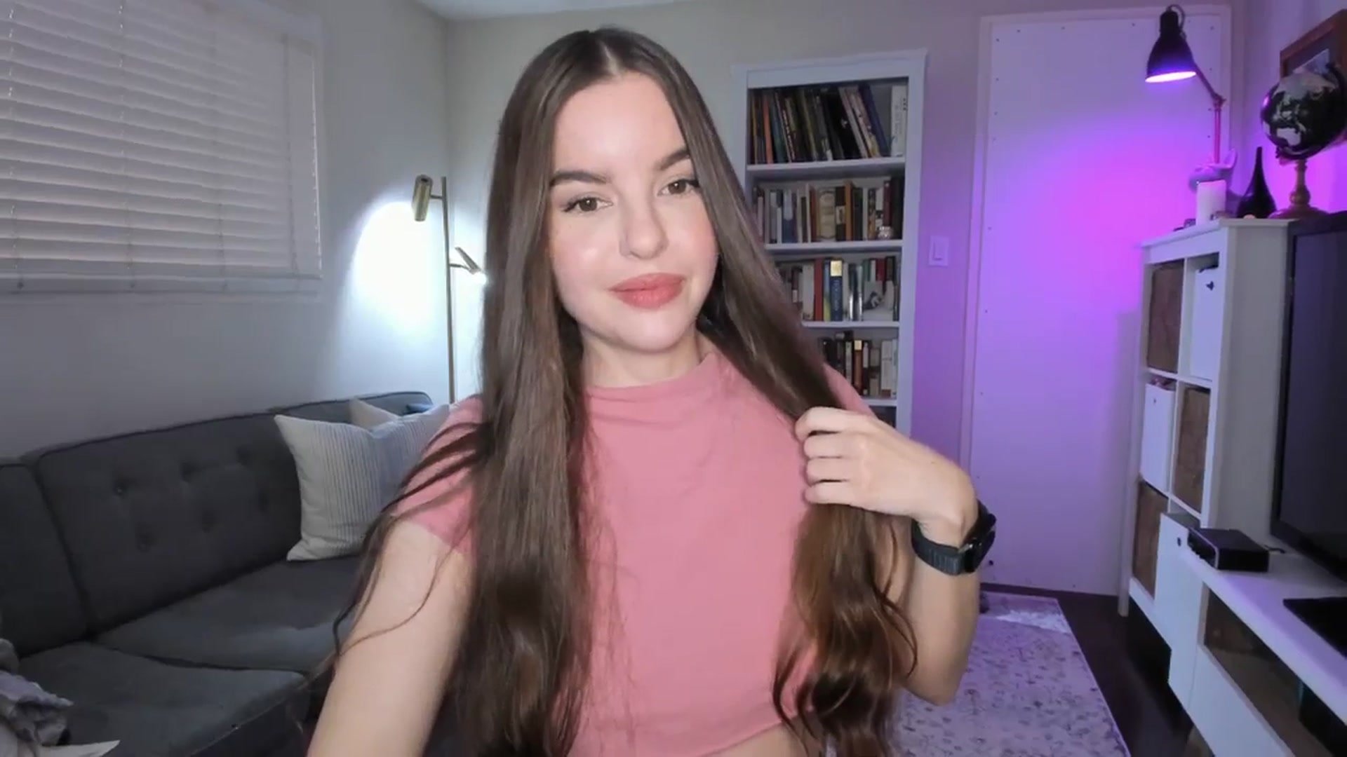Gallery image thumbnail from KateNova's myfreecams stream on, 12/12/2023, 21:10 image 18 of 20