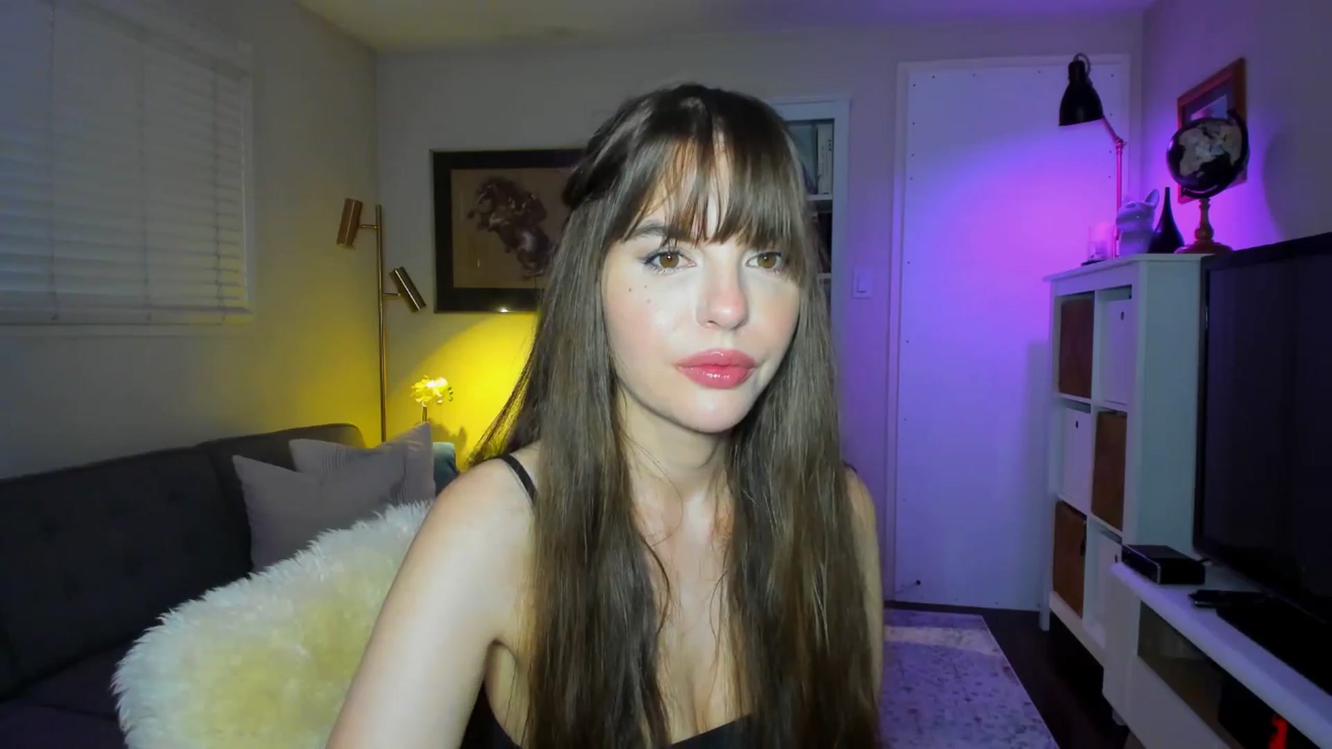 Gallery image thumbnail from KateNova's myfreecams stream on, 06/22/2024, 03:26 image 4 of 20