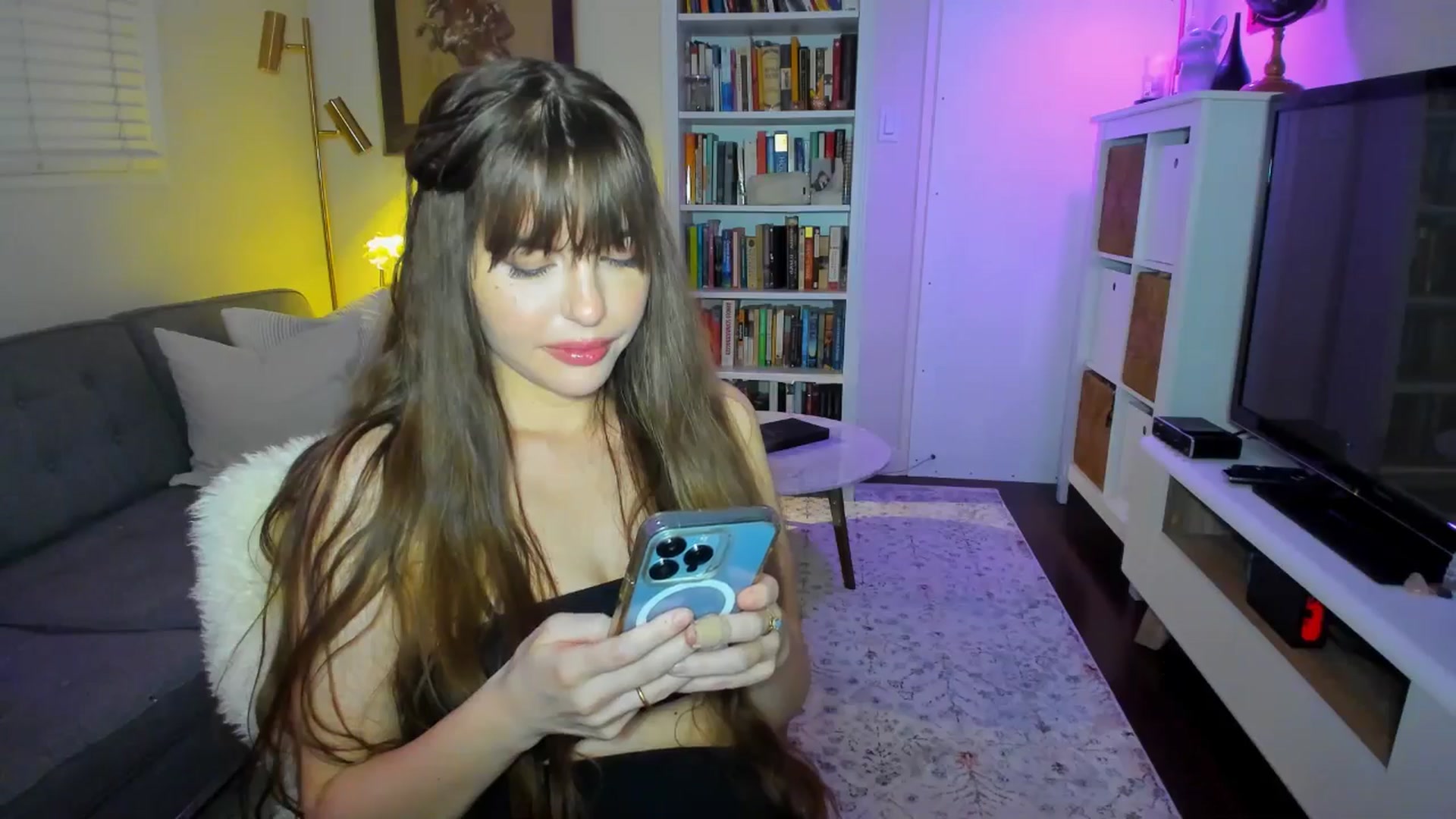 Gallery image thumbnail from KateNova's myfreecams stream on, 06/22/2024, 03:42 image 20 of 20