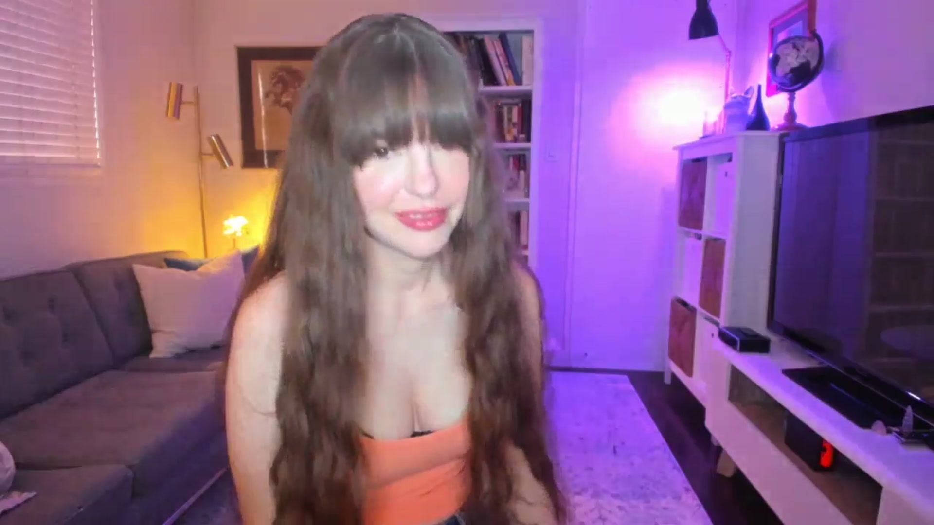 Gallery image thumbnail from KateNova's myfreecams stream on, 09/18/2024, 21:31 image 2 of 20