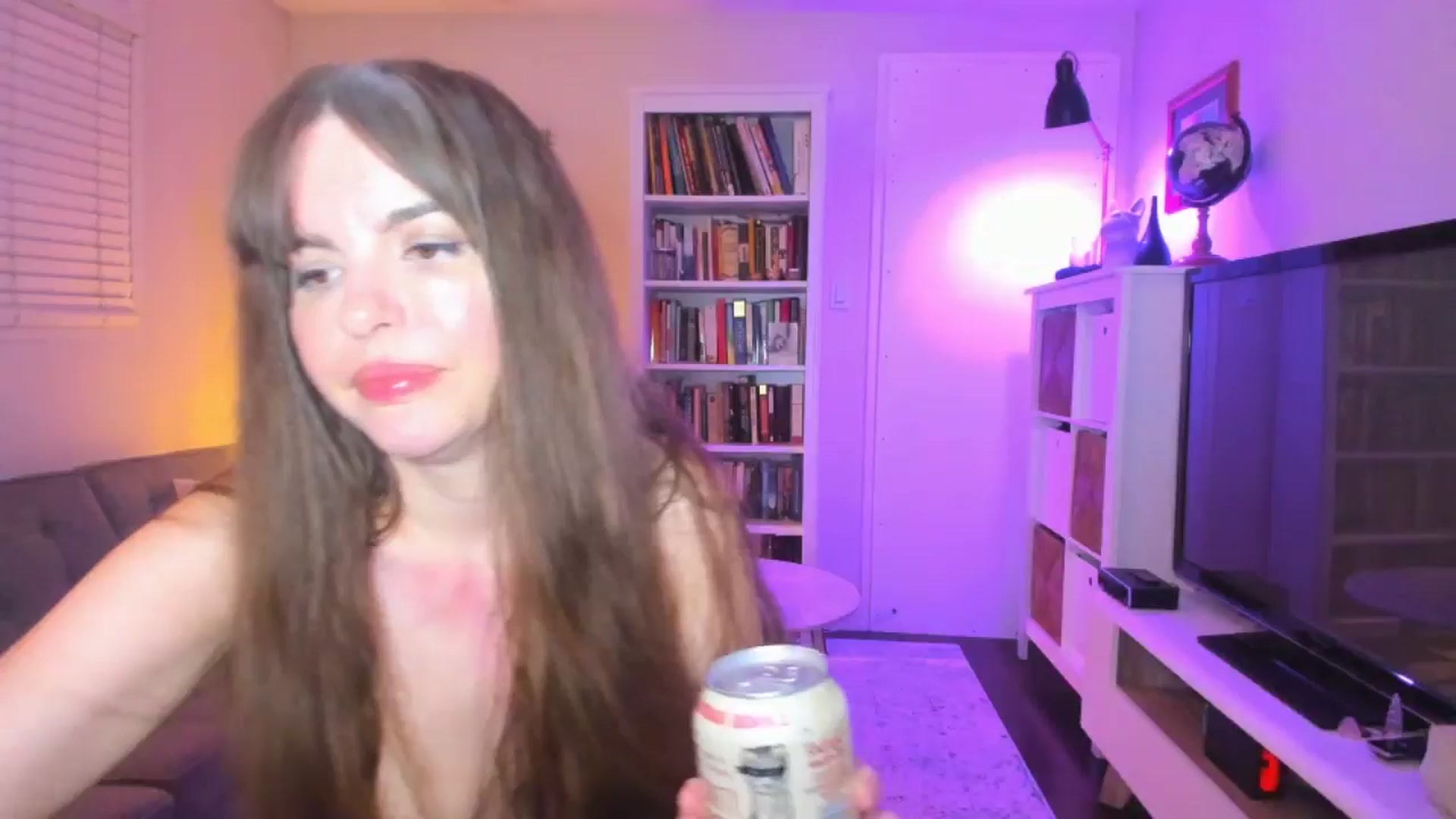 Gallery image thumbnail from KateNova's myfreecams stream on, 09/22/2024, 04:37 image 19 of 20