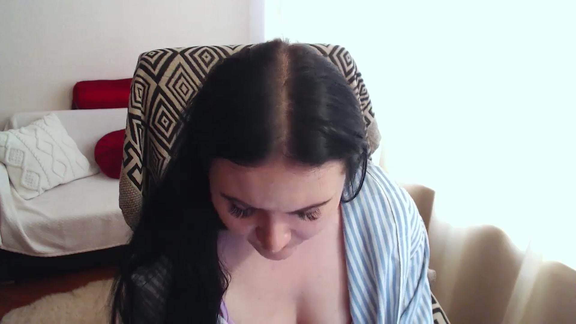 Gallery image thumbnail from KateWinehouse's myfreecams stream on, 04/19/2025, 13:23 image 11 of 20