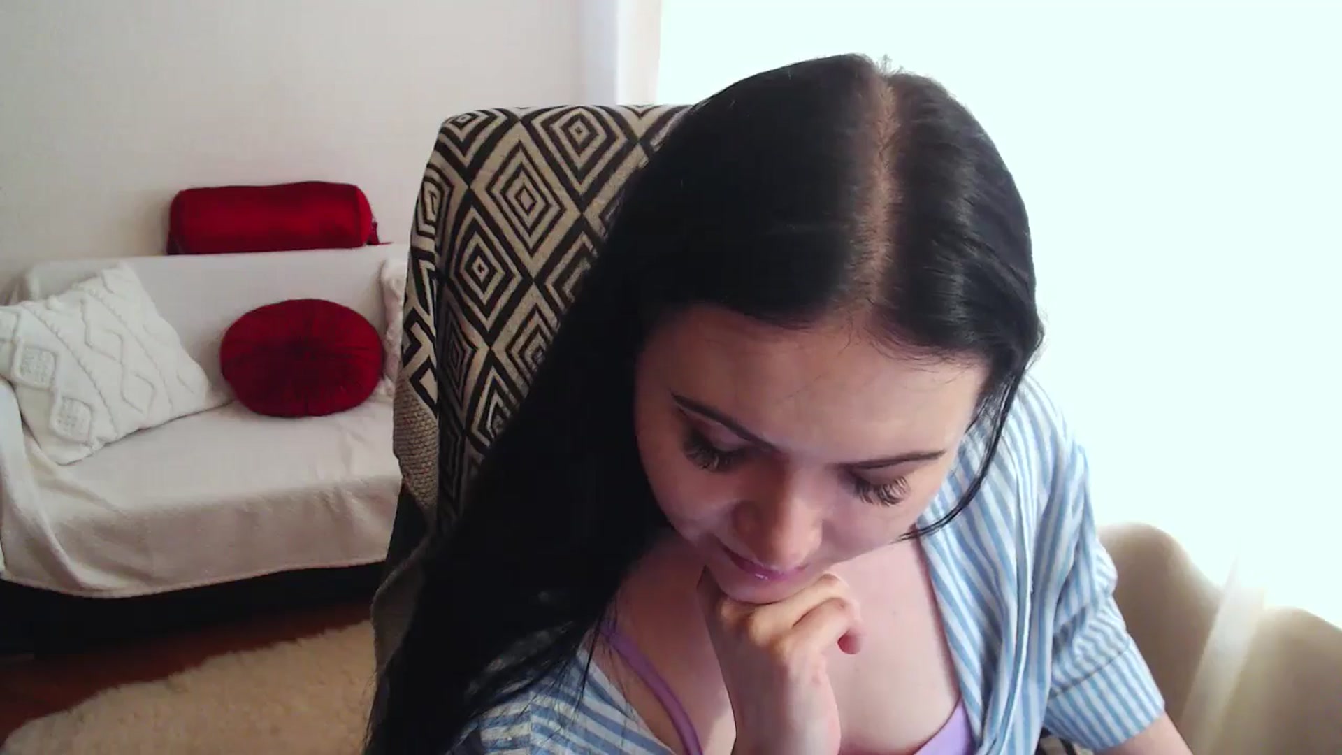 Gallery image thumbnail from KateWinehouse's myfreecams stream on, 04/19/2025, 13:23 image 19 of 20