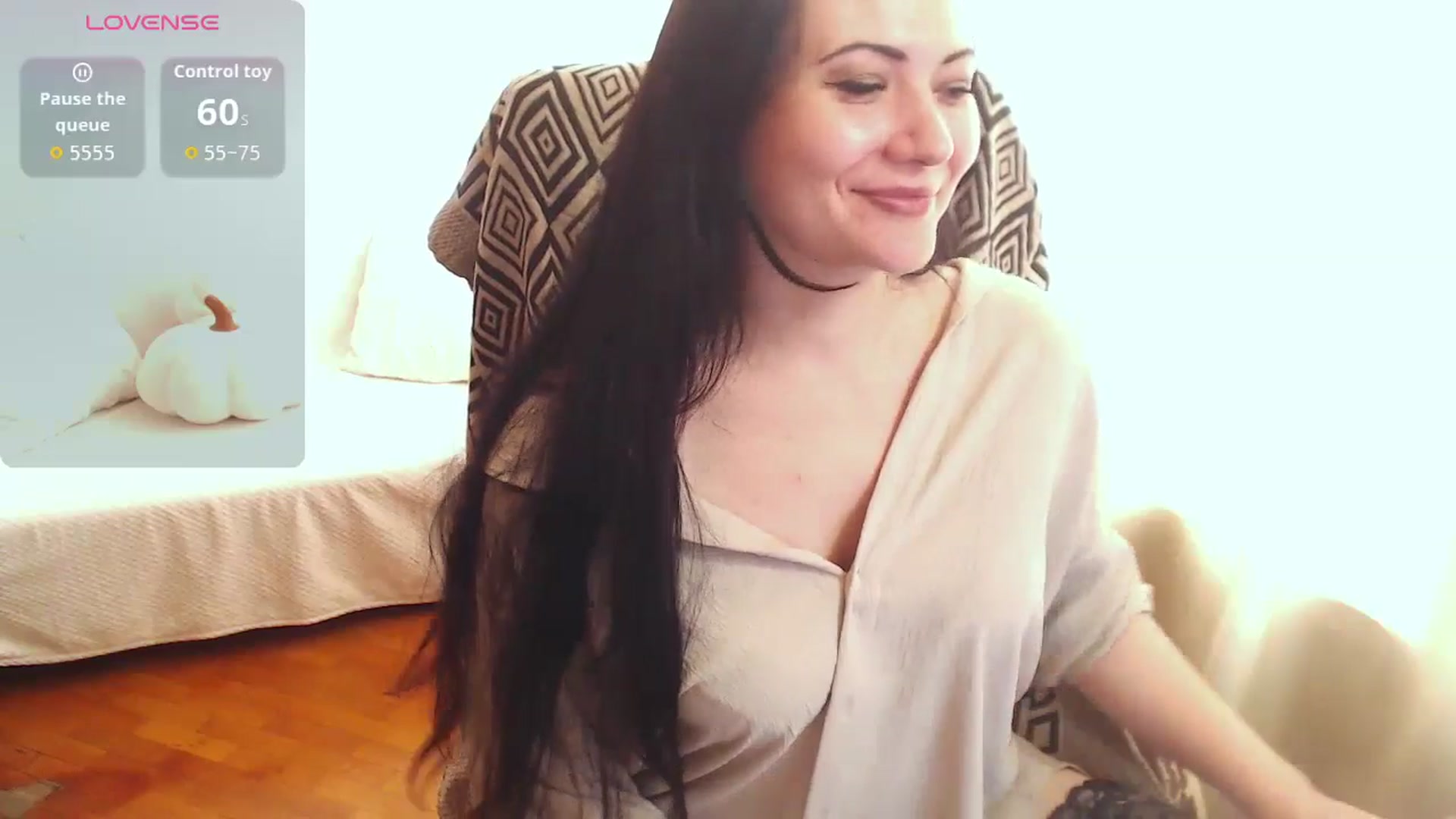 Gallery image thumbnail from KateWinehouse's myfreecams stream on, 10/12/2025, 13:49 image 2 of 20