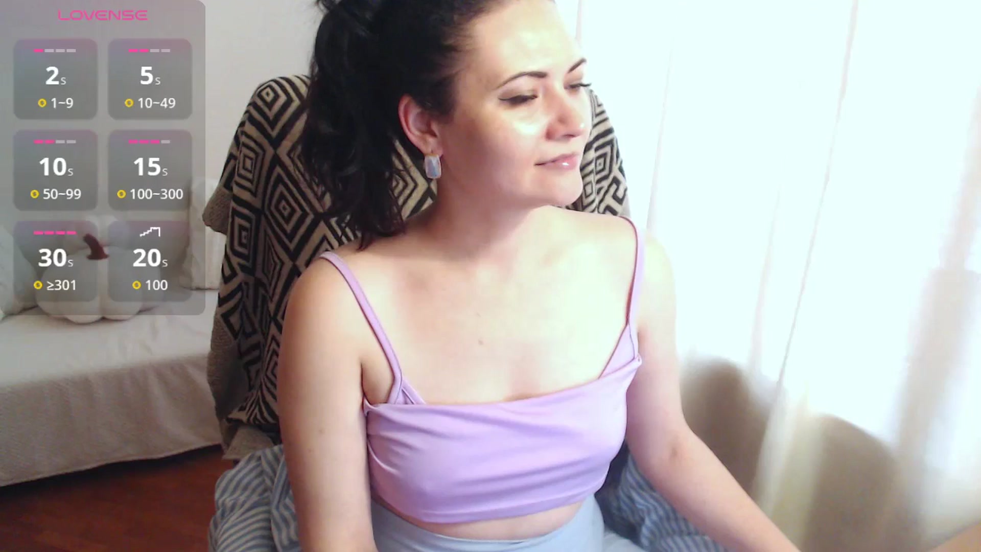Gallery image thumbnail from KateWinehouse's myfreecams stream on, 11/02/2025, 13:05 image 9 of 20