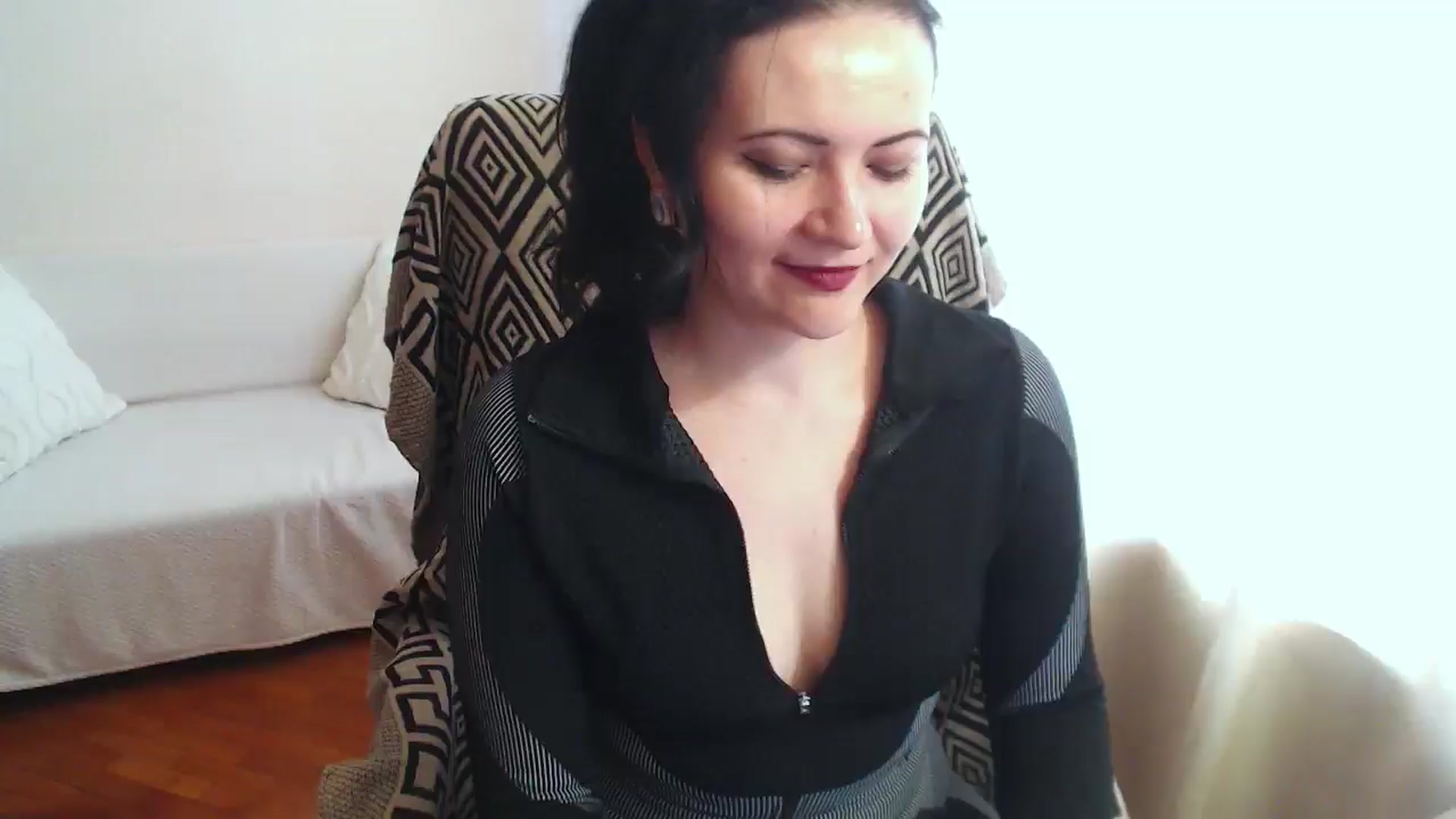 Gallery image thumbnail from KateWinehouse's myfreecams stream on, 04/25/2026, 14:21 image 1 of 20