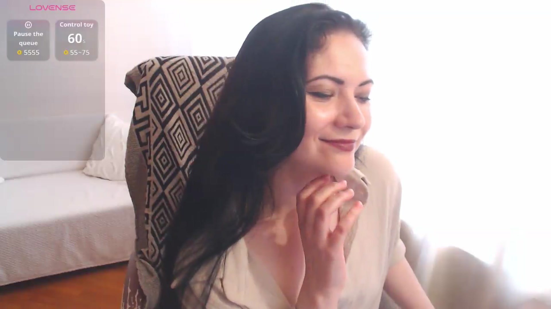 Gallery image thumbnail from KateWinehouse's myfreecams stream on, 06/07/2026, 11:53 image 5 of 20