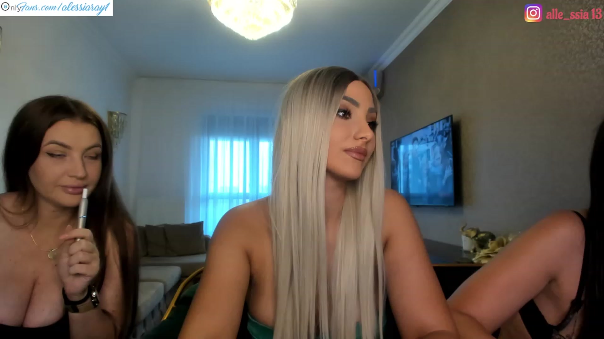 Gallery image thumbnail from Kate_Alya's myfreecams stream on, 08/06/2023, 16:55 image 6 of 20