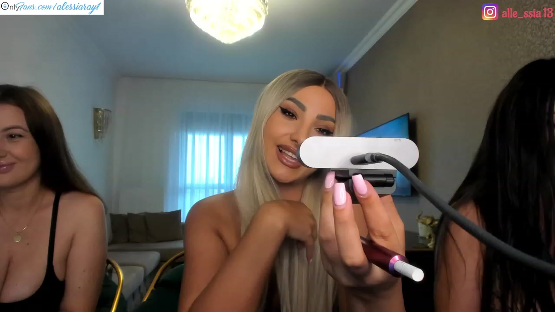 Gallery image thumbnail from Kate_Alya's myfreecams stream on, 08/06/2023, 16:55 image 2 of 20