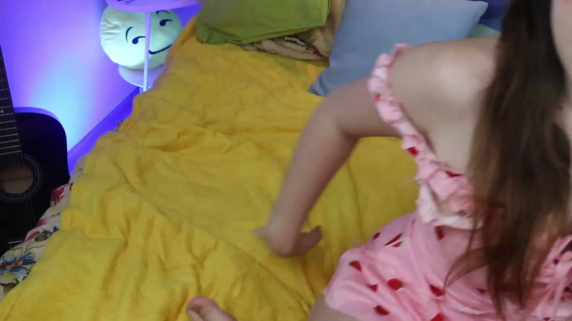 Gallery image thumbnail from Kate_Amourr's myfreecams stream on, 11/18/2022, 09:19 image 7 of 20