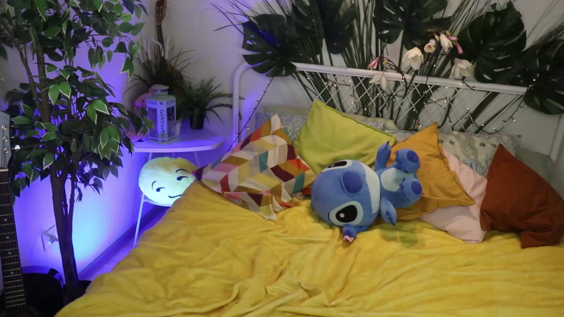 Gallery image thumbnail from Kate_Amourr's myfreecams stream on, 04/16/2023, 11:55 image 20 of 20