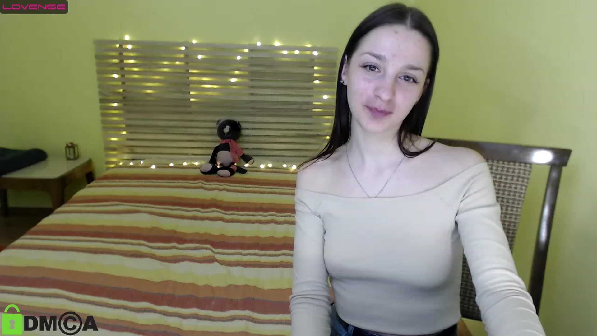 Gallery image thumbnail from Kate_Hoty's myfreecams stream on, 11/26/2022, 18:49 image 7 of 20