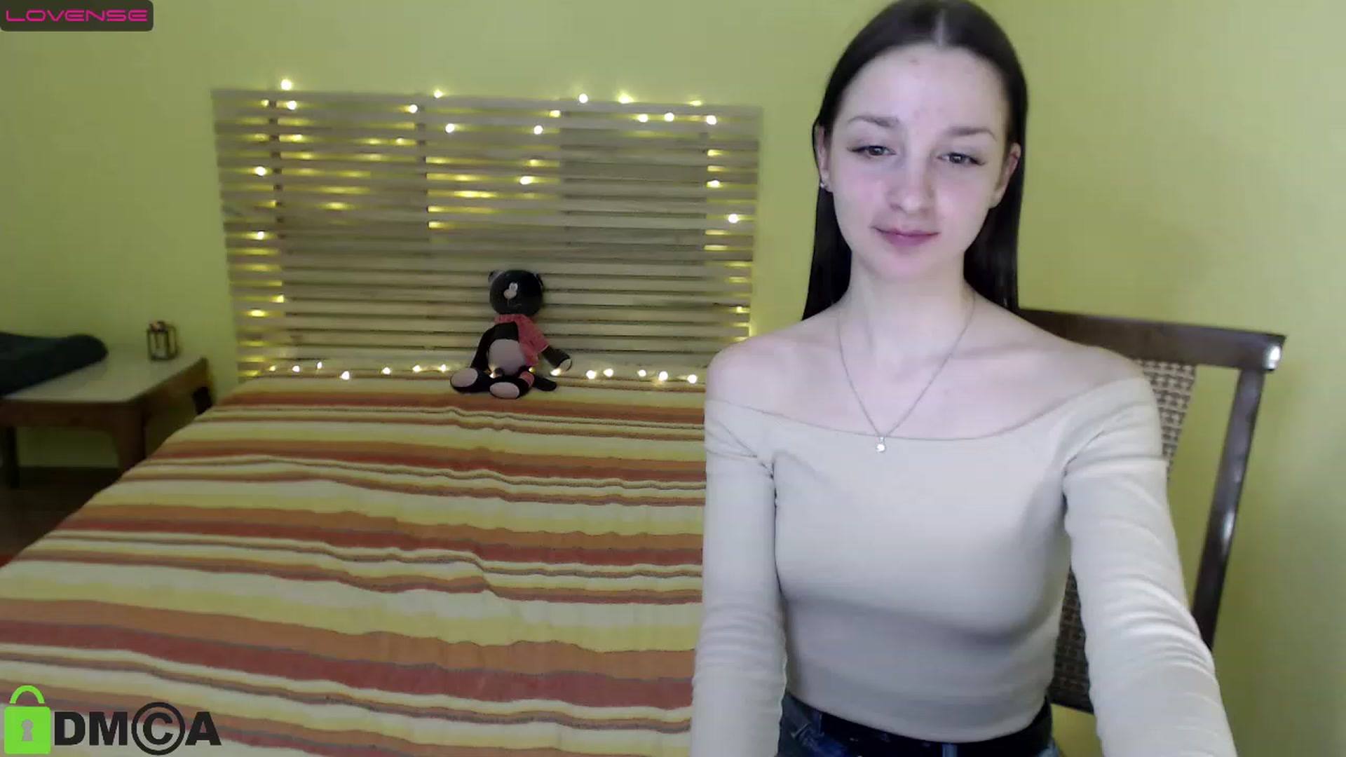 Gallery image thumbnail from Kate_Hoty's myfreecams stream on, 11/26/2022, 18:49 image 18 of 20