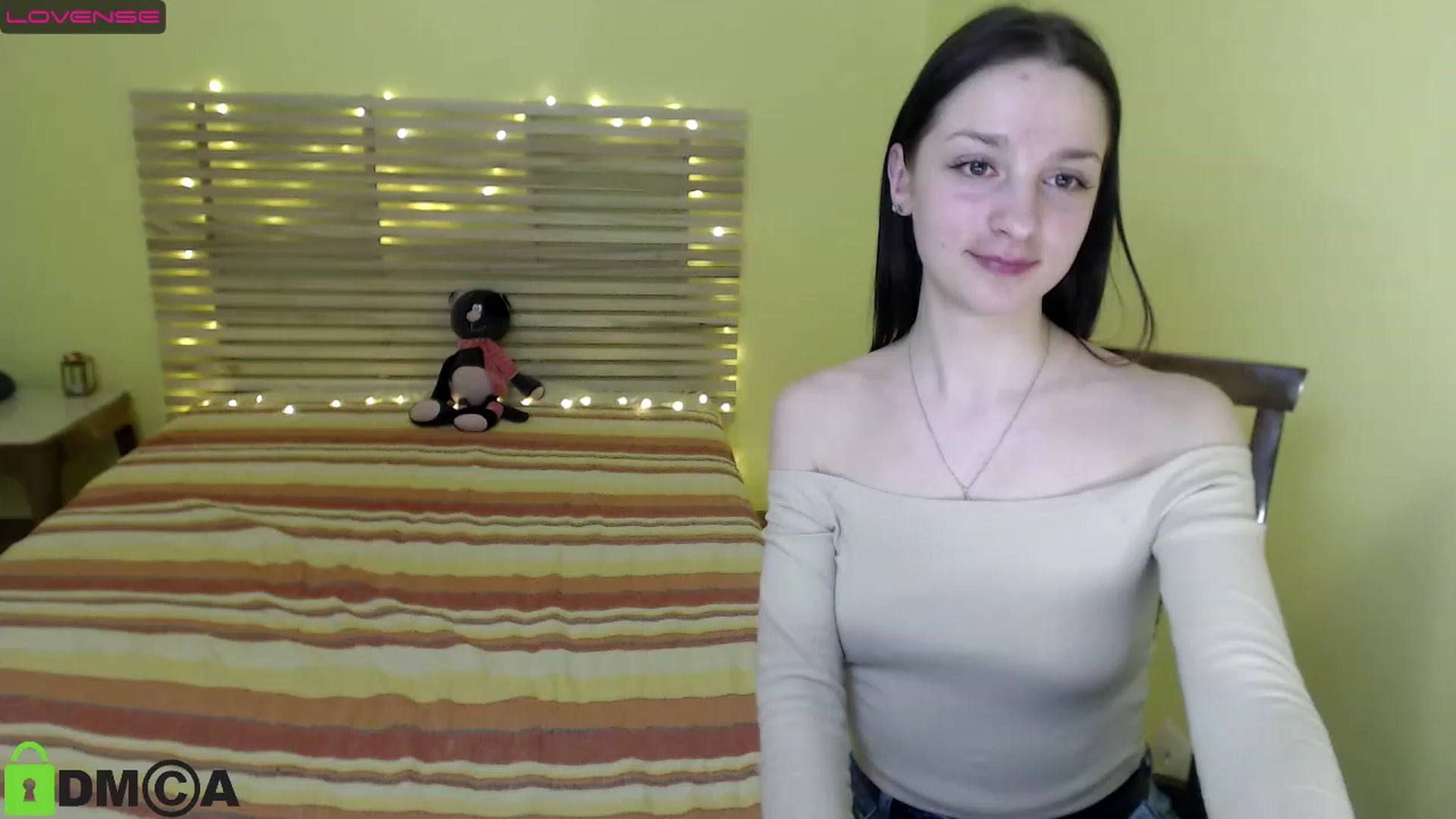 Gallery image thumbnail from Kate_Hoty's myfreecams stream on, 11/26/2022, 19:37 image 19 of 20
