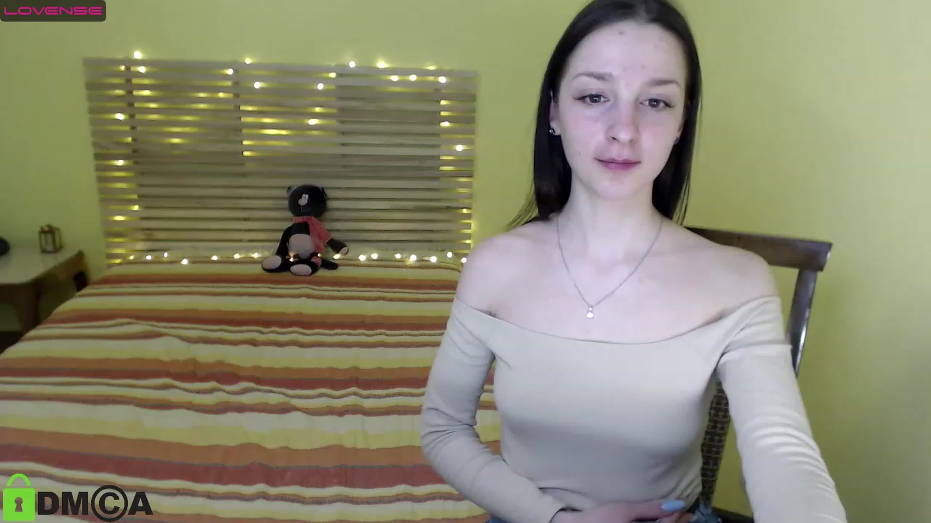 Gallery image thumbnail from Kate_Hoty's myfreecams stream on, 11/26/2022, 19:37 image 14 of 20