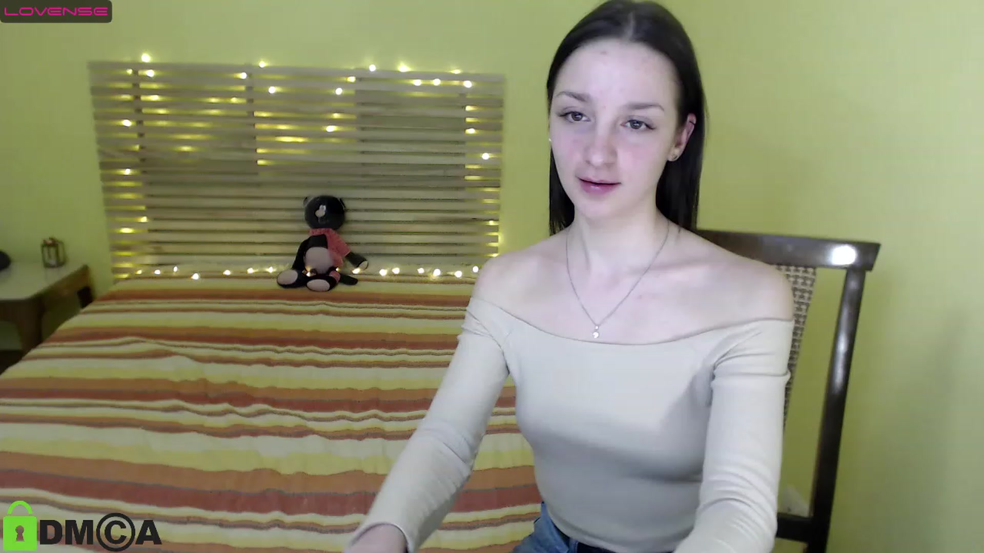 Gallery image thumbnail from Kate_Hoty's myfreecams stream on, 11/26/2022, 19:37 image 8 of 20