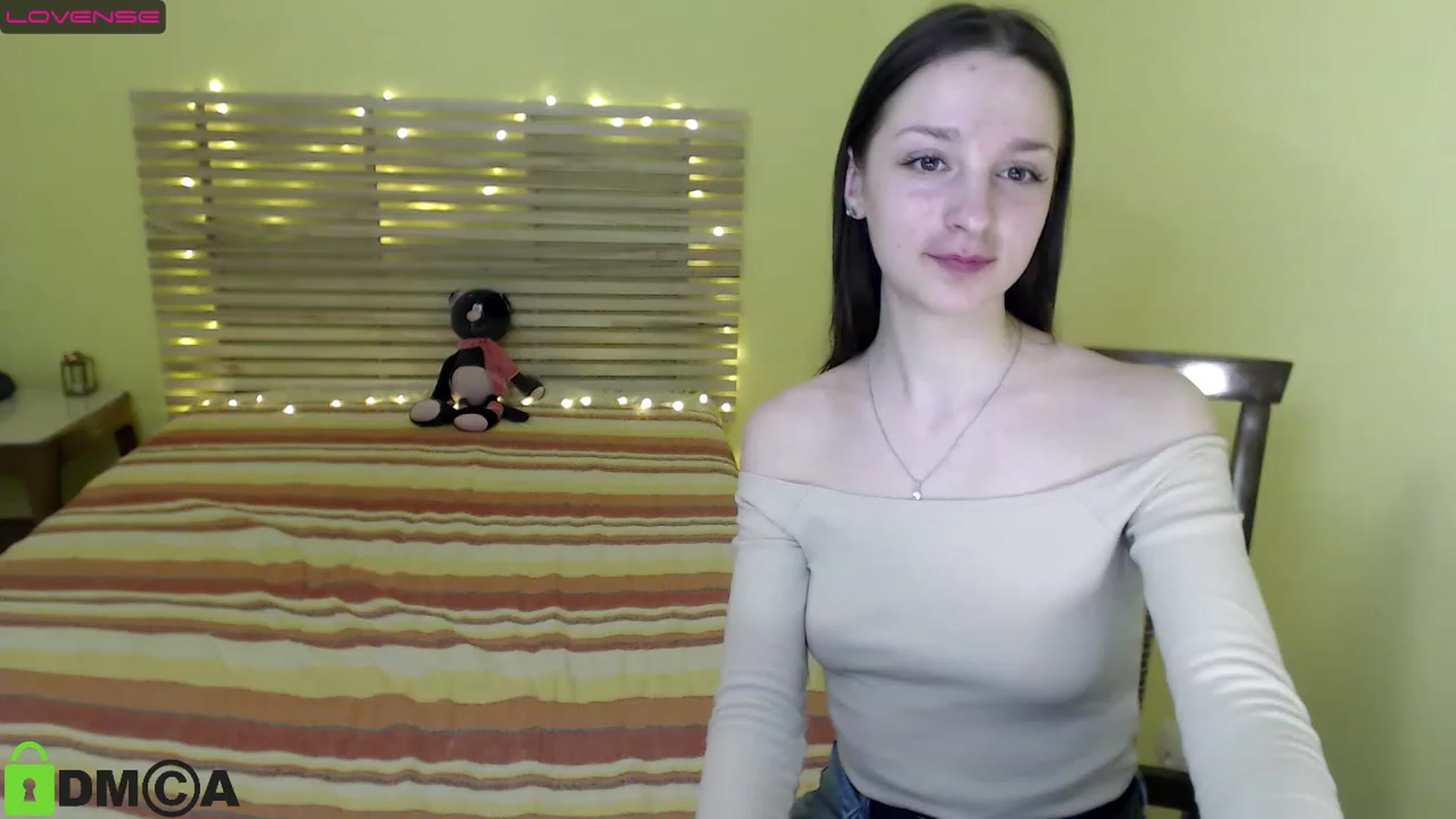 Gallery image thumbnail from Kate_Hoty's myfreecams stream on, 11/26/2022, 19:37 image 5 of 20