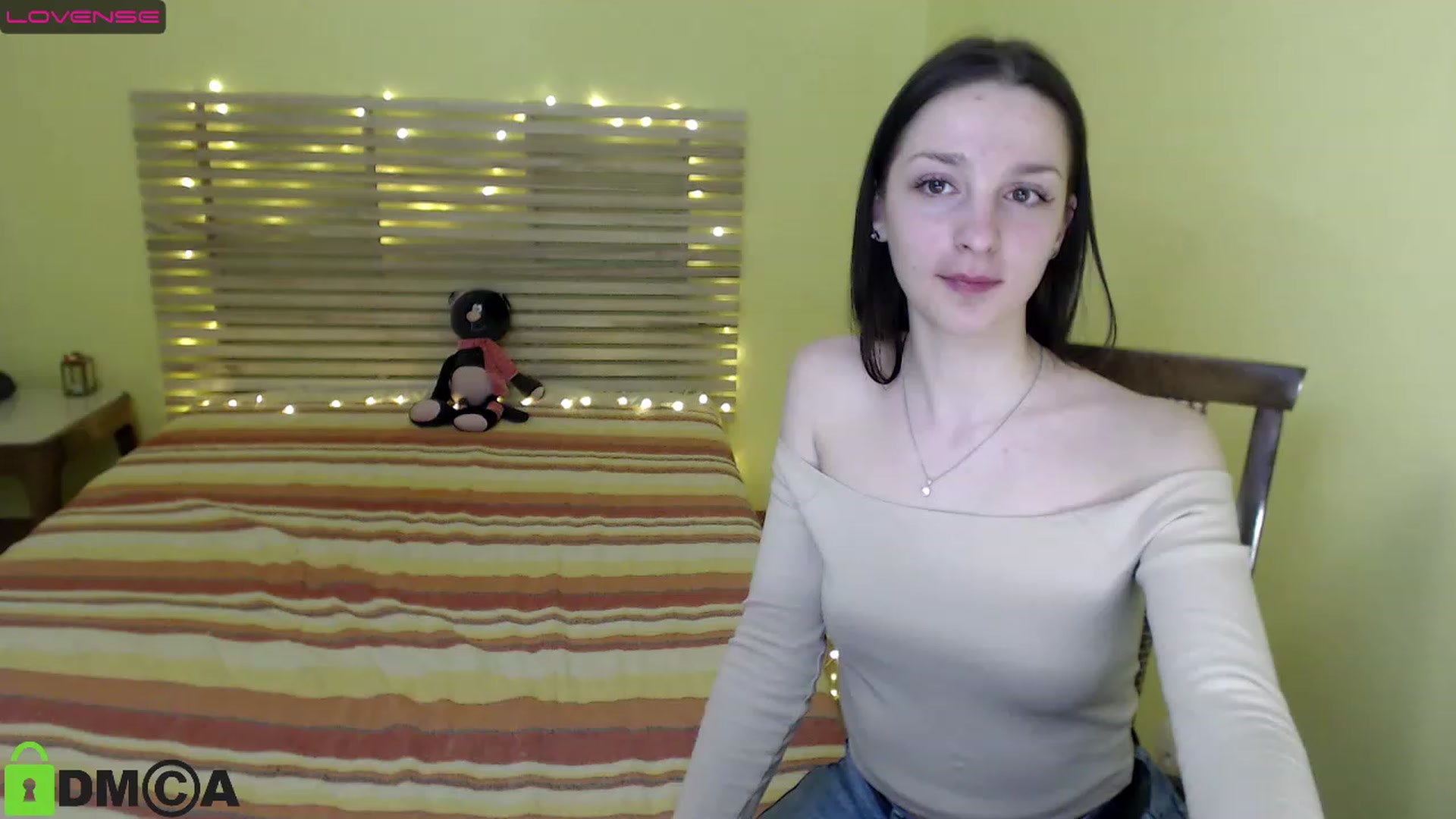 Gallery image thumbnail from Kate_Hoty's myfreecams stream on, 11/26/2022, 19:37 image 17 of 20