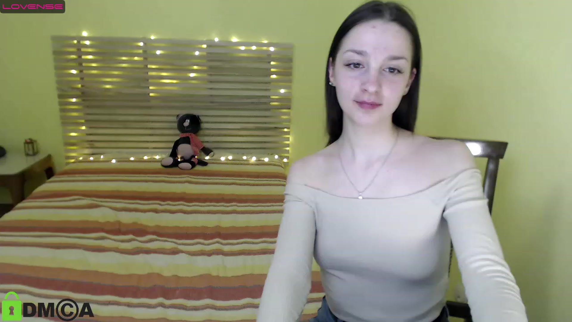 Gallery image thumbnail from Kate_Hoty's myfreecams stream on, 11/26/2022, 19:37 image 1 of 20