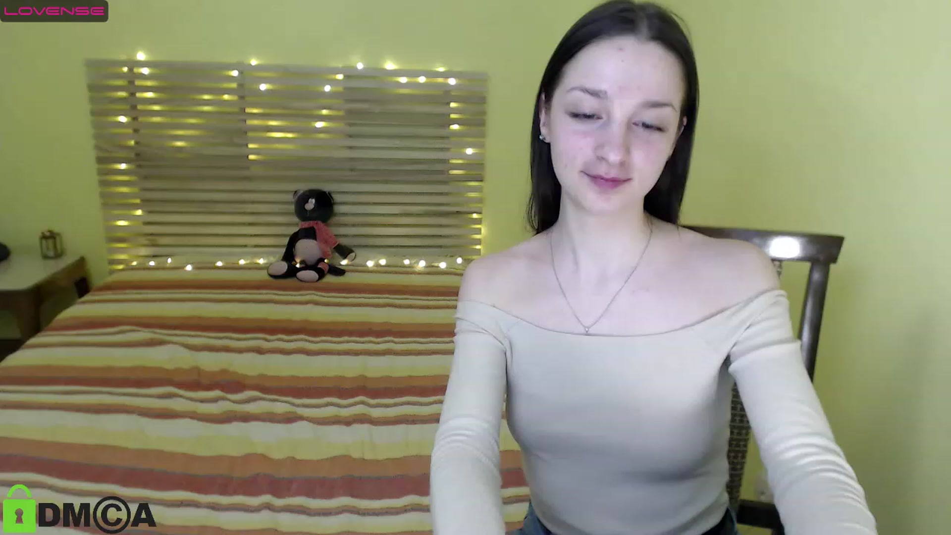 Gallery image thumbnail from Kate_Hoty's myfreecams stream on, 11/26/2022, 19:37 image 2 of 20