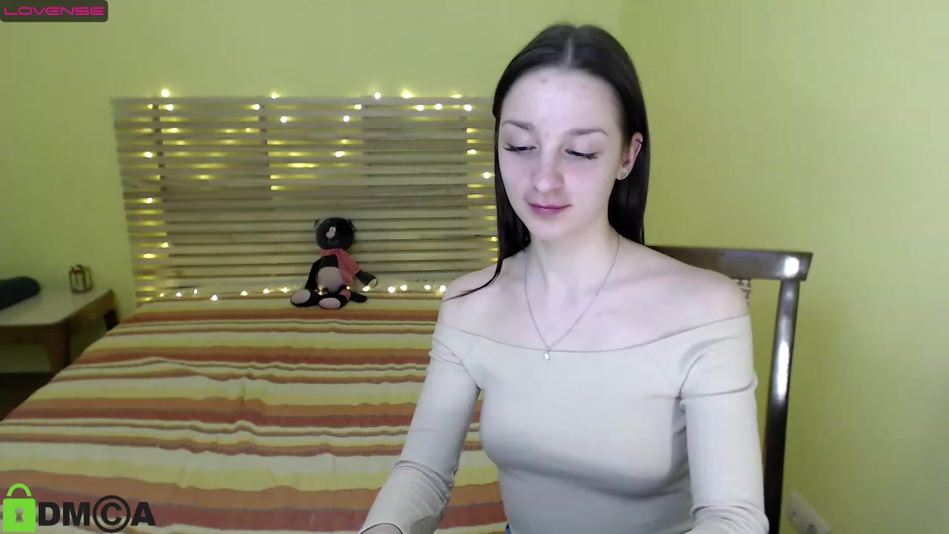Gallery image thumbnail from Kate_Hoty's myfreecams stream on, 11/26/2022, 21:00 image 8 of 20